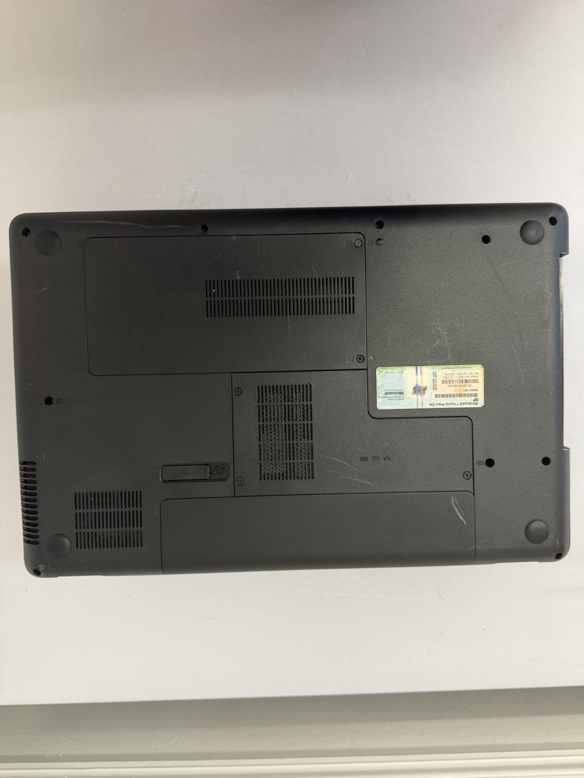Compaq Presario CQ G2-219wm Laptop – Good Screen – Intel Celeron 900 – Read Desc