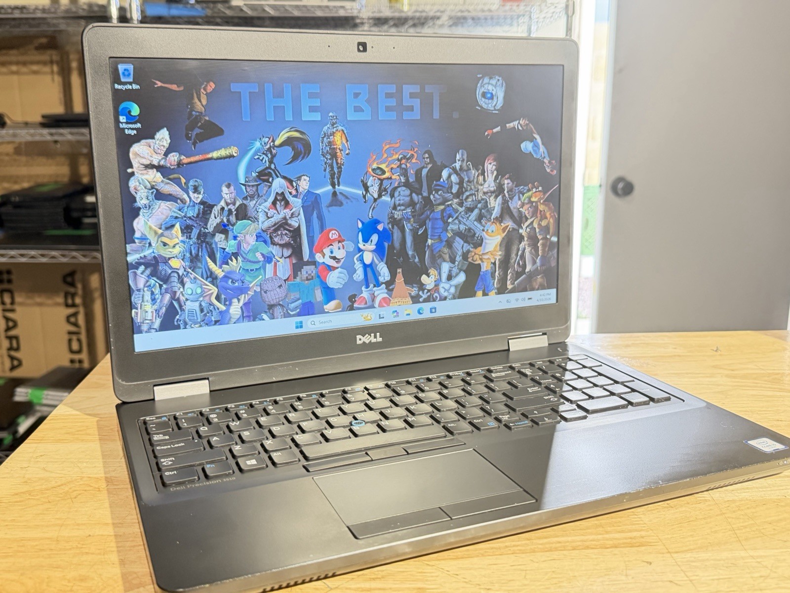 Dell Precision 3510, i5-6440HQ, 8 GB-256 GB SSD, AMD R9 M360 2GB Windows 11 Pro