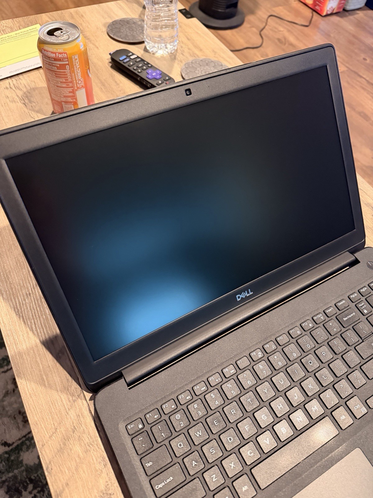 Dell Latitude 3500 I5-8265U laptop 8GB RAM 500GB SSD Win11 Pro Tested runs great