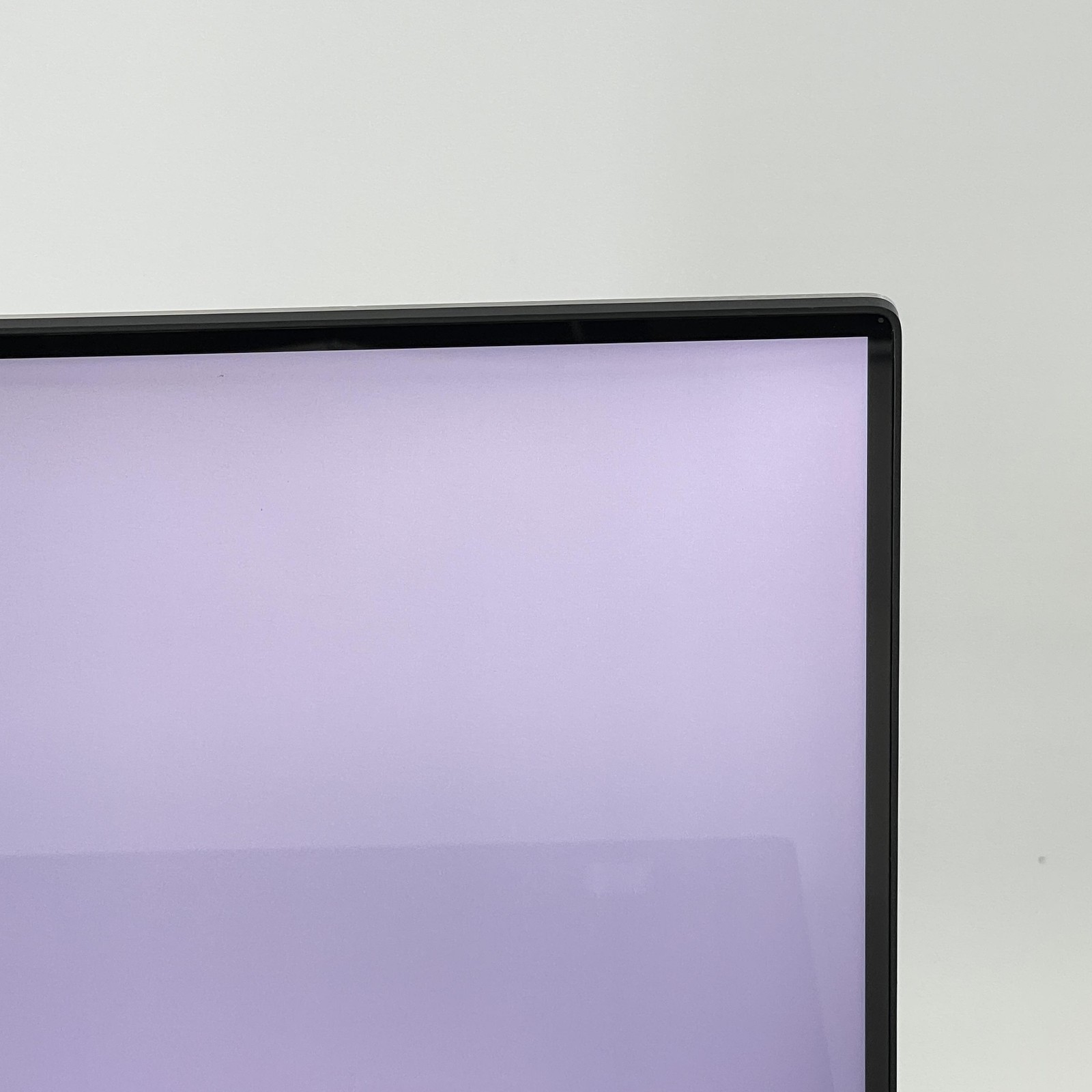 Dell XPS 15 9550 Gray 4K TOUCH i7-6700HQ 2.60GHz 16GB 1TB GTX 960M MAGENTA HUE
