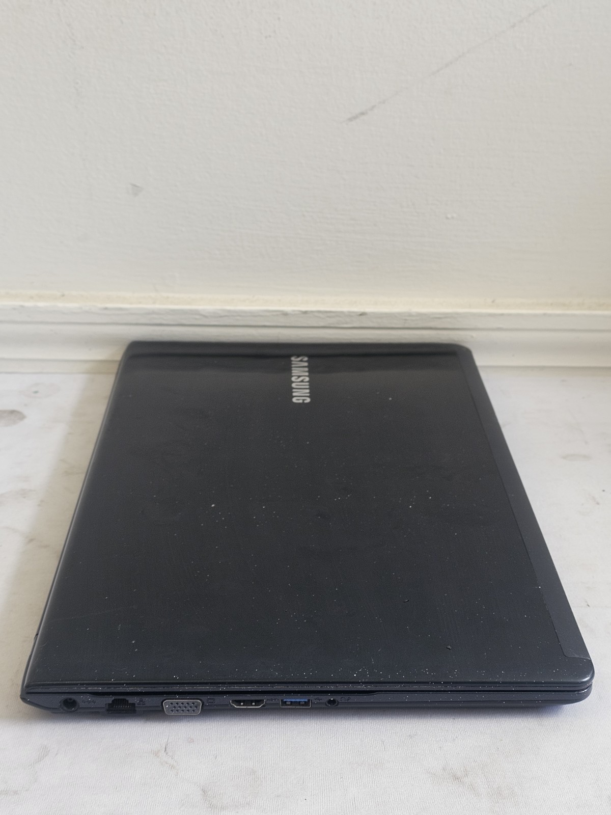 Samsung NP470R5E Laptop – i5-3230m – 6GB RAM – BAD BATT – Parts/Repair – READ