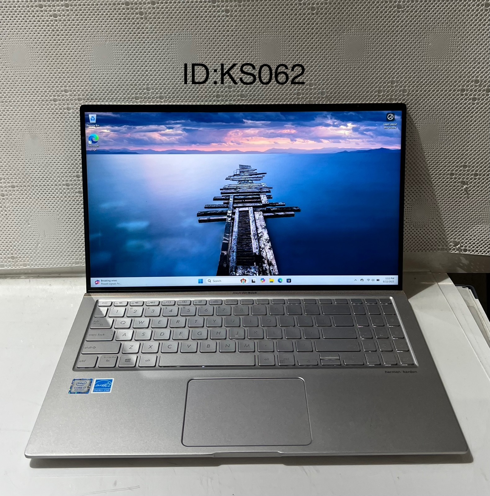 ASUS ZENBOOK UX533F i7-8565U@ 1.80GHz 16GB RAM 512GB SATA SSD WIN-11P