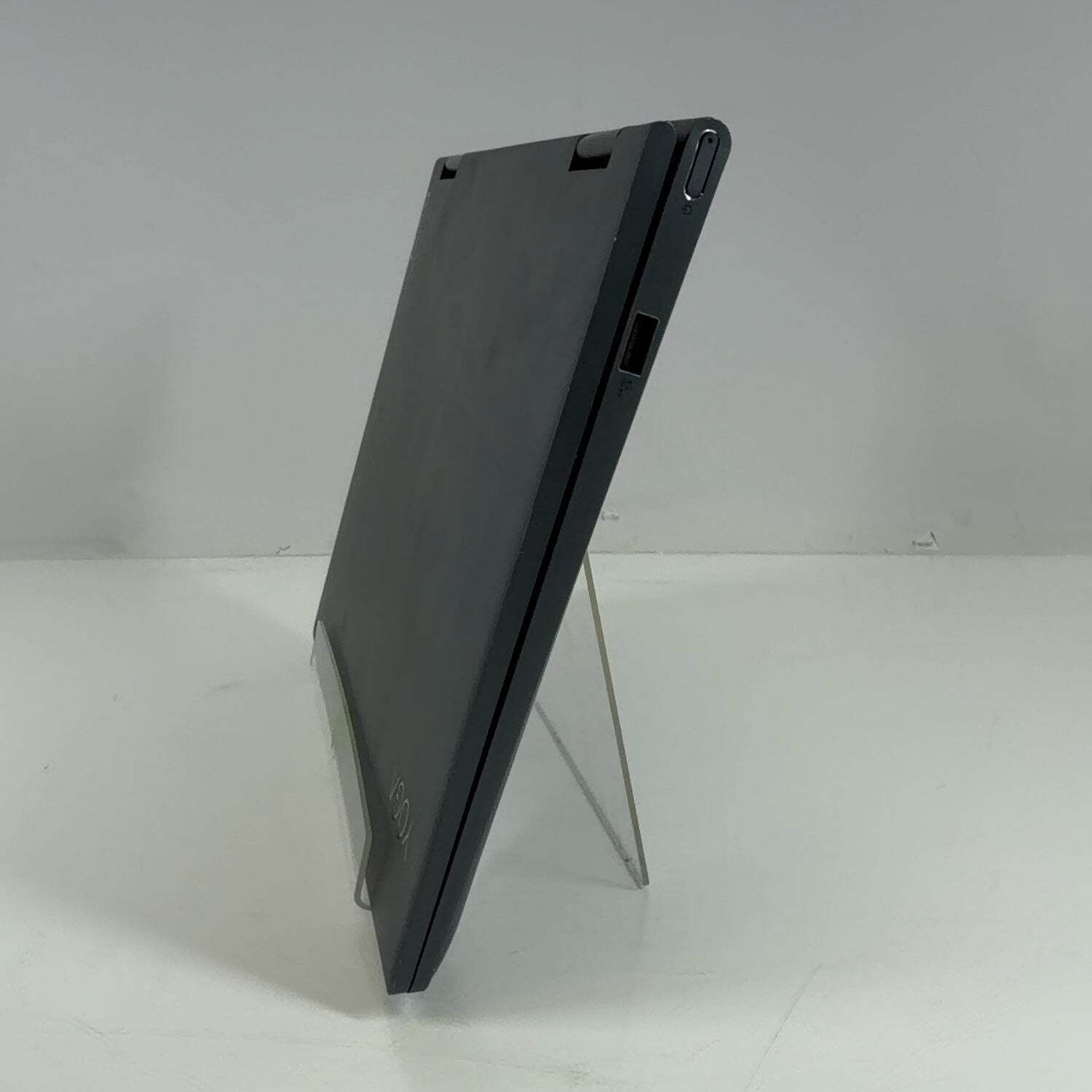 Lenovo Yoga 7 2-in-1 14ITL05 14″ i5-1135G7 2.4GHz 8GB RAM 500GB SSD