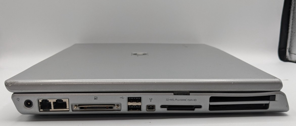 HP Pavilion dv4000 DV4030US Laptop Intel Pentium M for parts no ram