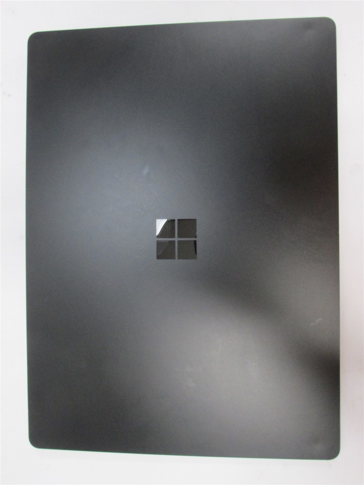 Microsoft Surface Laptop 5 1951 i7-1245U 2.7GHz 16GB RAM 256GB 13.5″ Win 11 Pro
