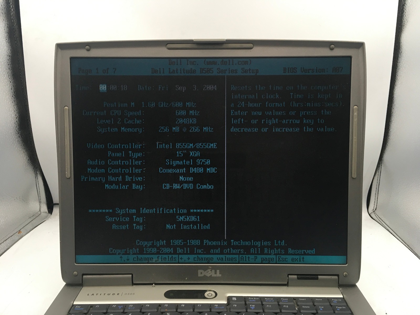 DELL LATITUDE D505 – BOOTS TO BIOS – INTEL PENTIUM M – NO RAM – NO OS – READ -BB