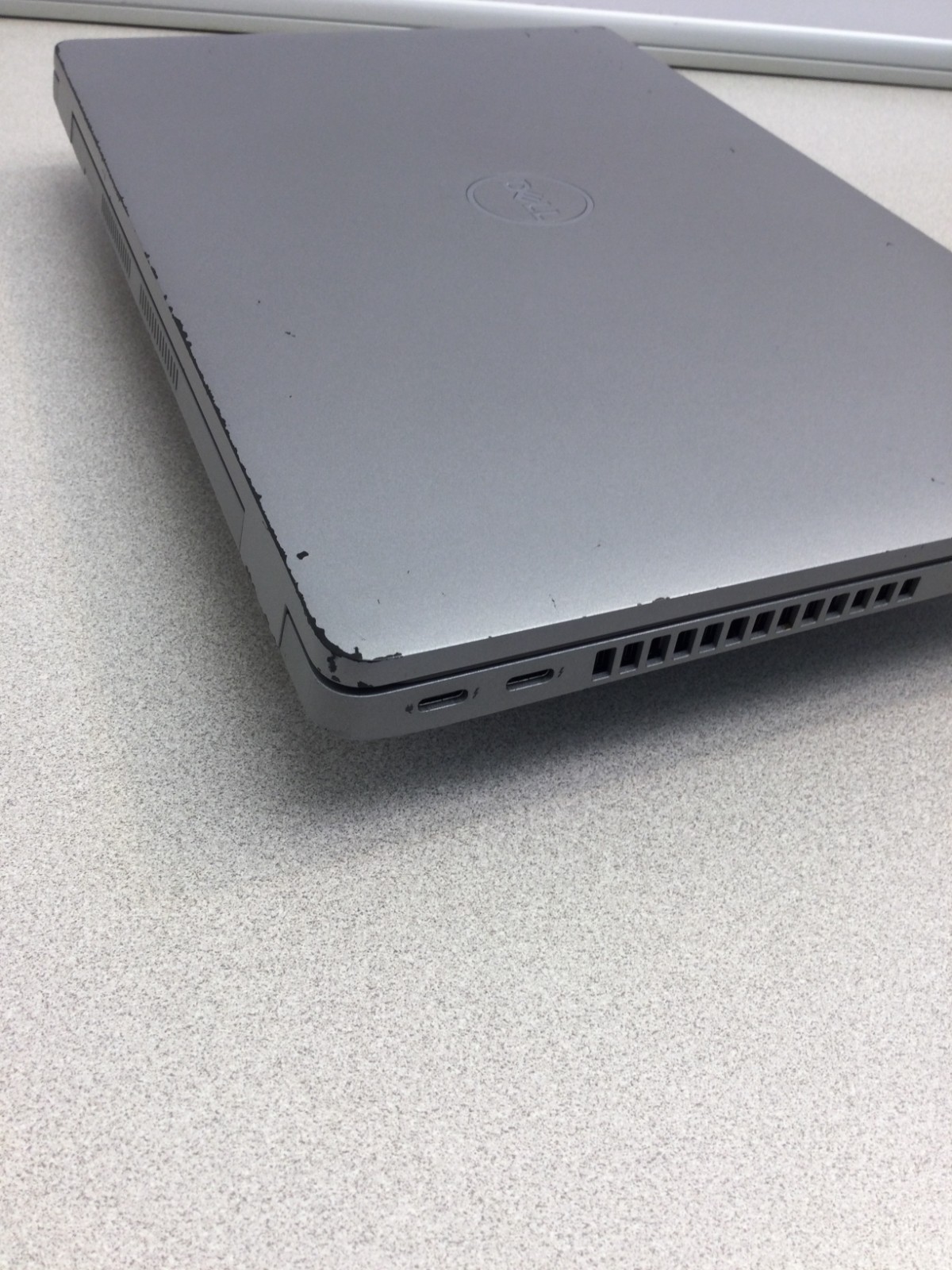 Dell Latitude 5420 14” (128 GB SSD Core i5-1145G7 2.60GHz 8GB RAM ***READ****