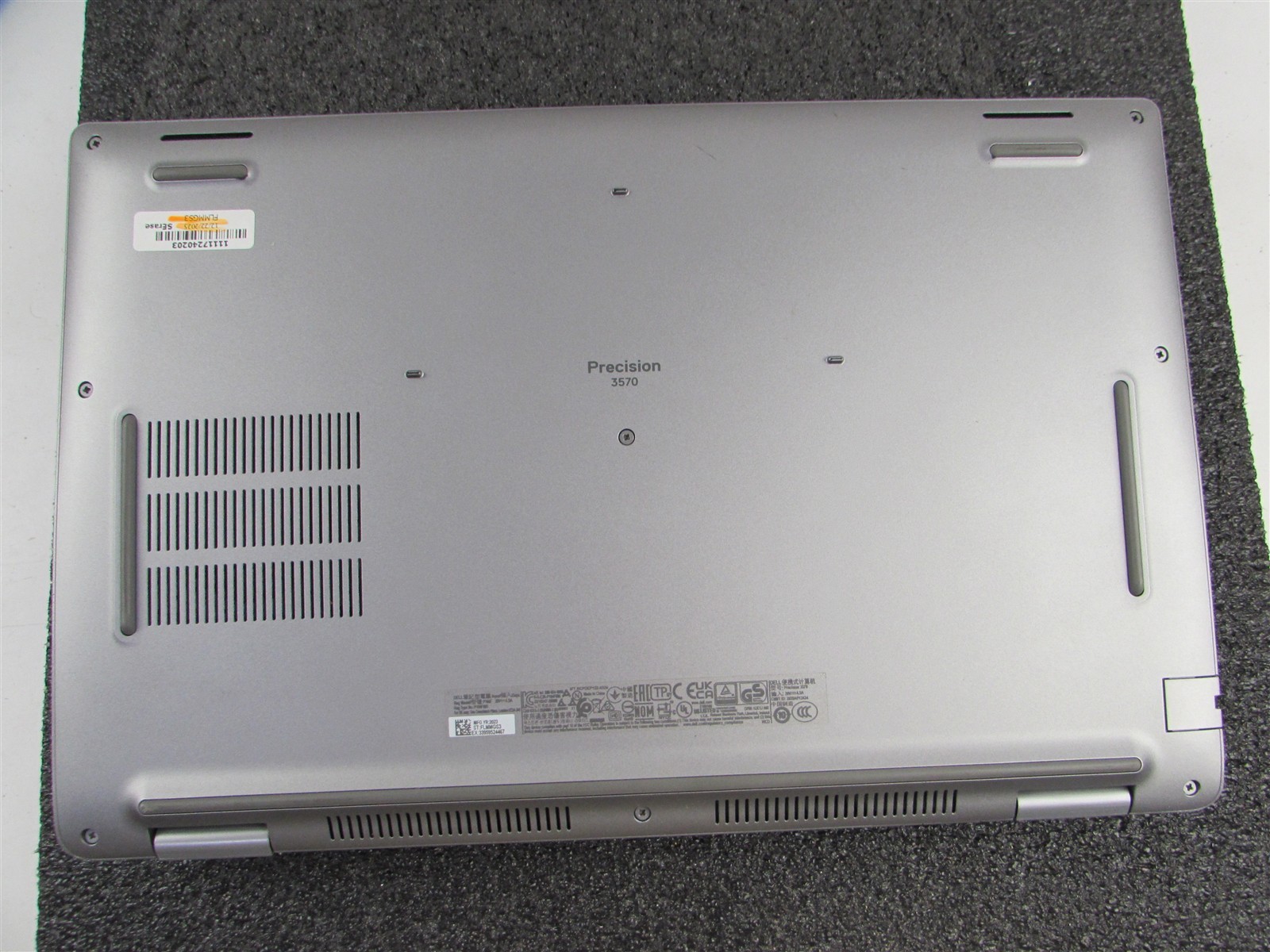 DELL PRECISION 3570 1920X1080 FHD CORE I7-1265U 512GB SSD 16GB RAM T550 NO O.S