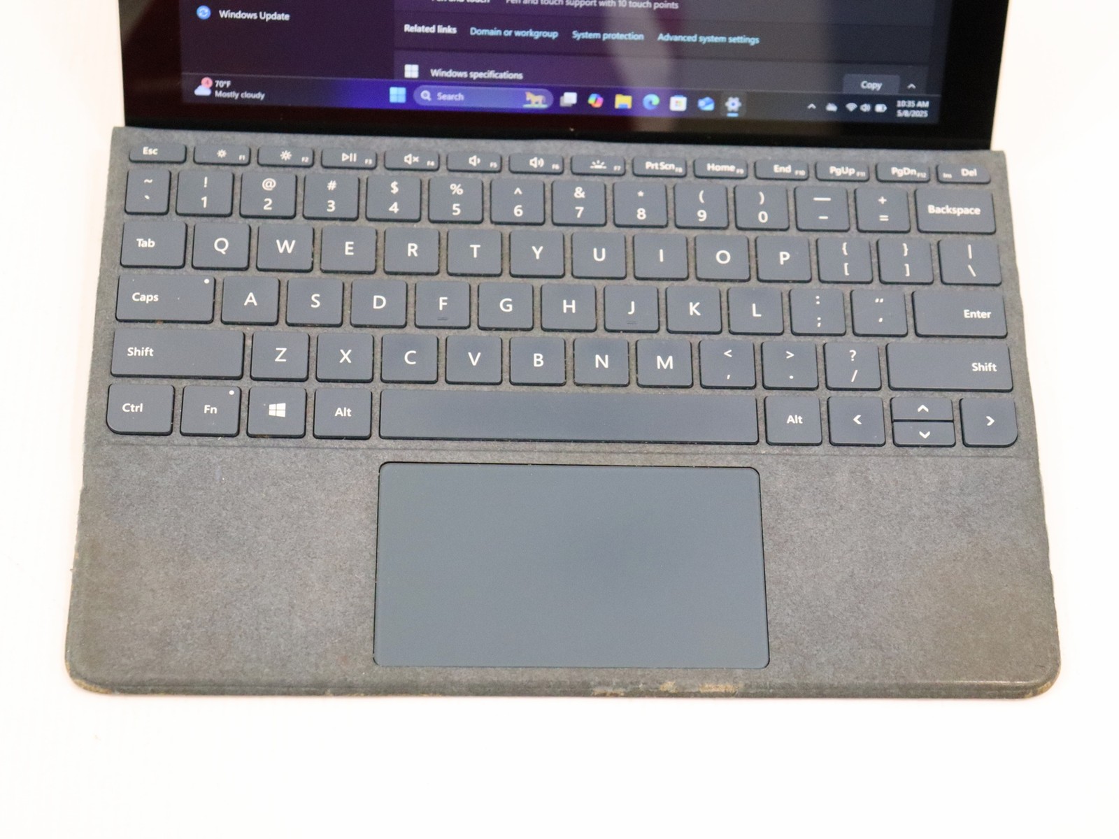 Microsoft Surface Go 1824 10″ Pentium 4415Y 8GB 128GB NVMe Win 11 Home – Read