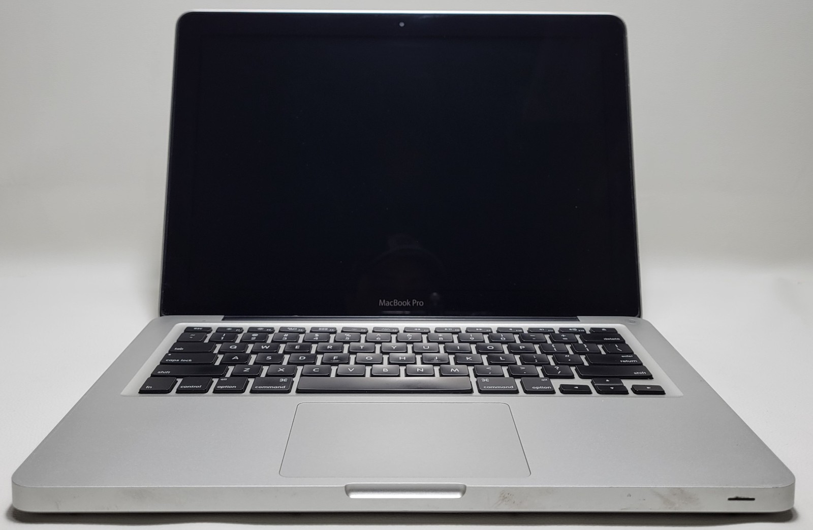 Macbook Pro A1278 i5-3210M 8GB 500GB ADAPTER (UID ATB6C6EE45)