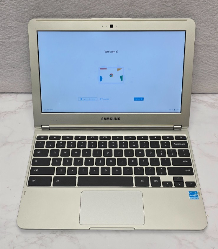 Samsung Chromebook XE303C12 11.6″ Exynos 5250 1.7GHz 2GB 16GB – 96% Battery Life