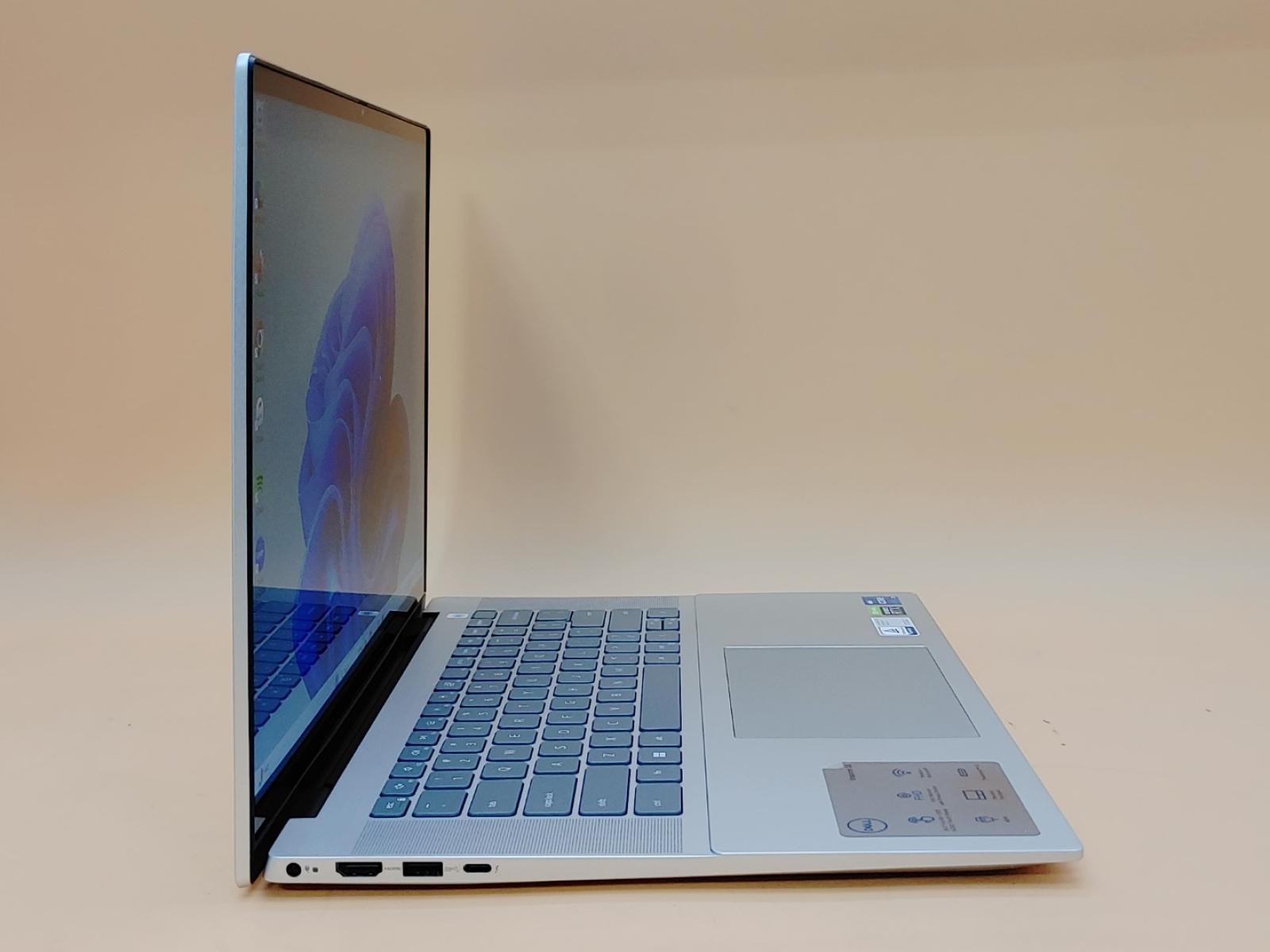 Dell Inspiron 16 5630 16″ Touch i7-1360P 16GB 512GB RTX 2050 Win11 **NO A/C**