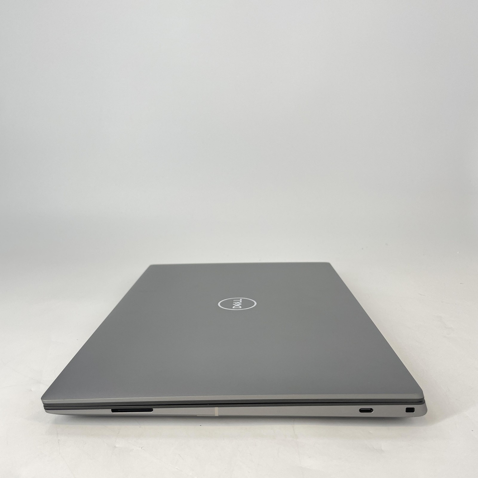 Dell Precision 5690 16 Gray FHD+ 2.5GHz Ultra 9 185H 64GB 512GB SSD RTX 2000 Ada