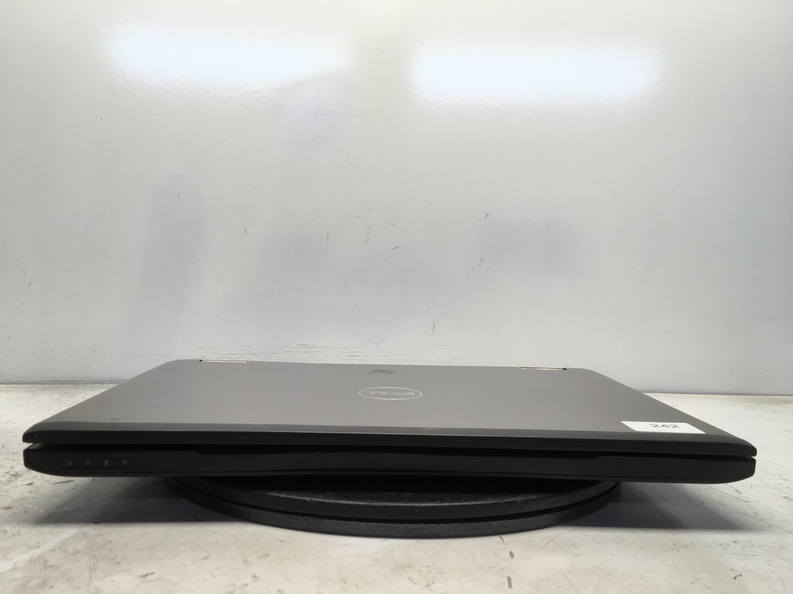 Dell Vostro 3550 Intel i5-2410M 2.3GHz 4 GB NO HDD No Batt