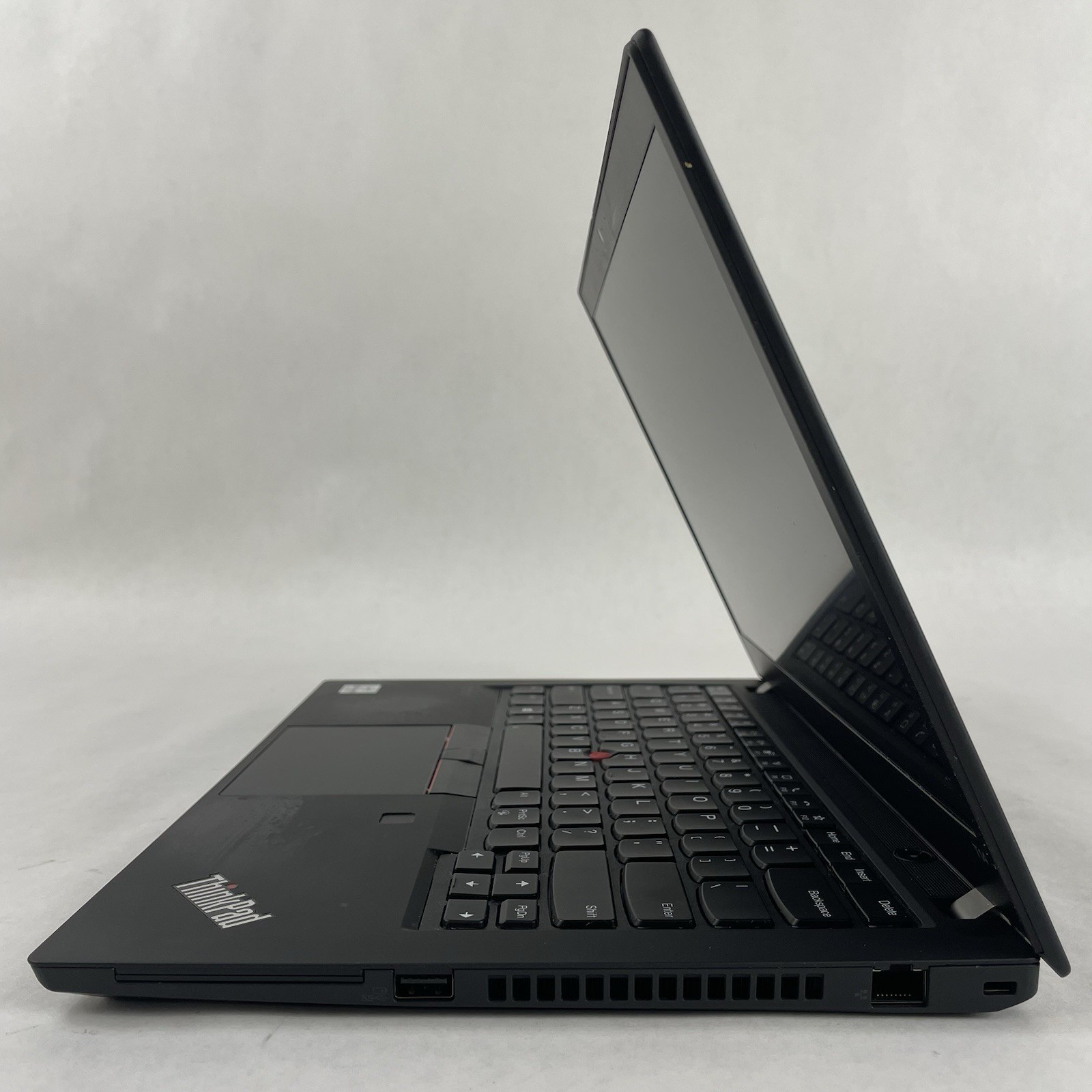 Lenovo ThinkPad T14 Gen 1 14″ i5-10310U 1.70 GHz 8 GB RAM No SSD/OS/AC/Batt