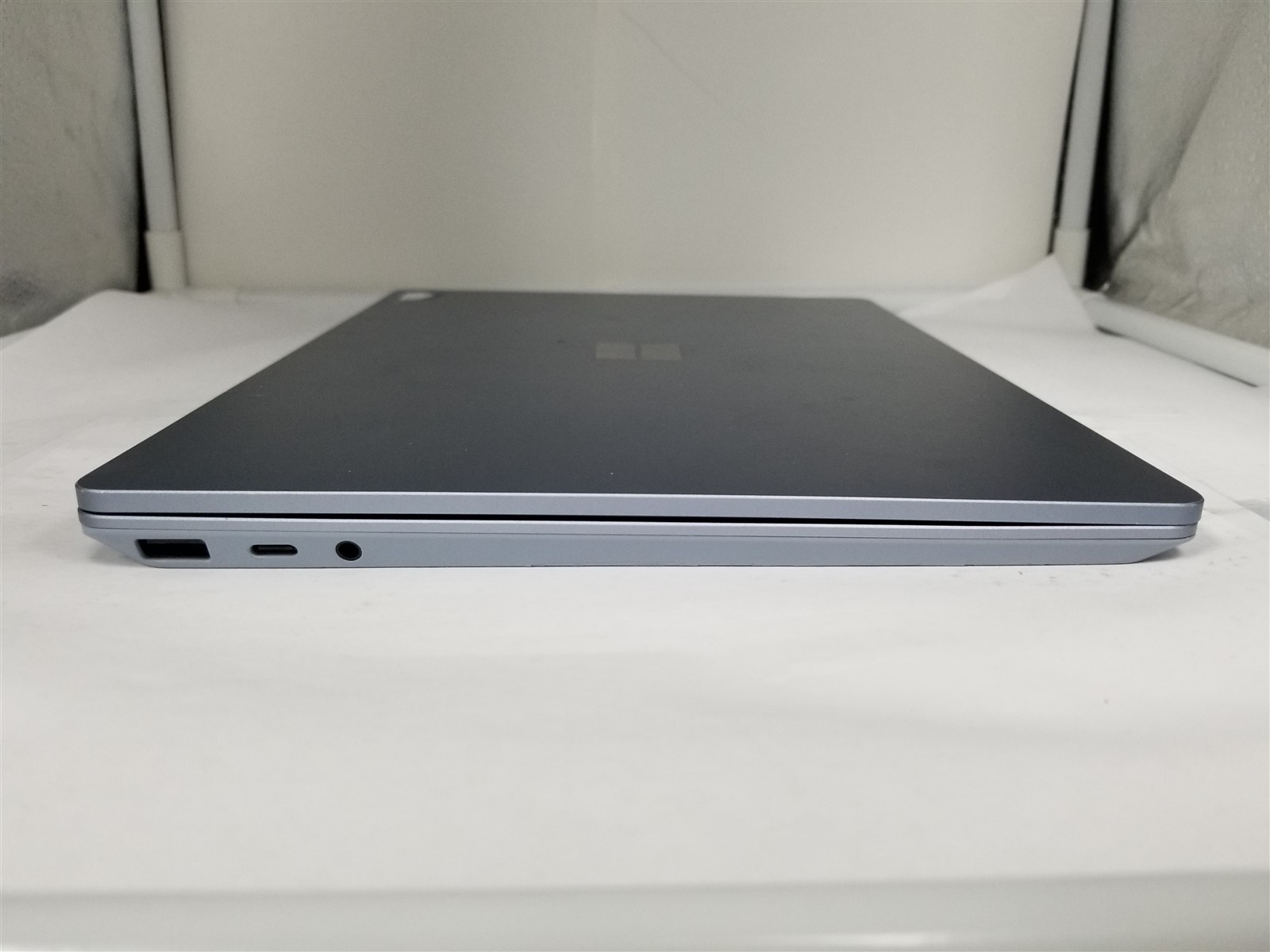 Microsoft Surface Laptop Go 2 Core i5 12.4″ 8GB/256GB Blue Reduced Price VW5896