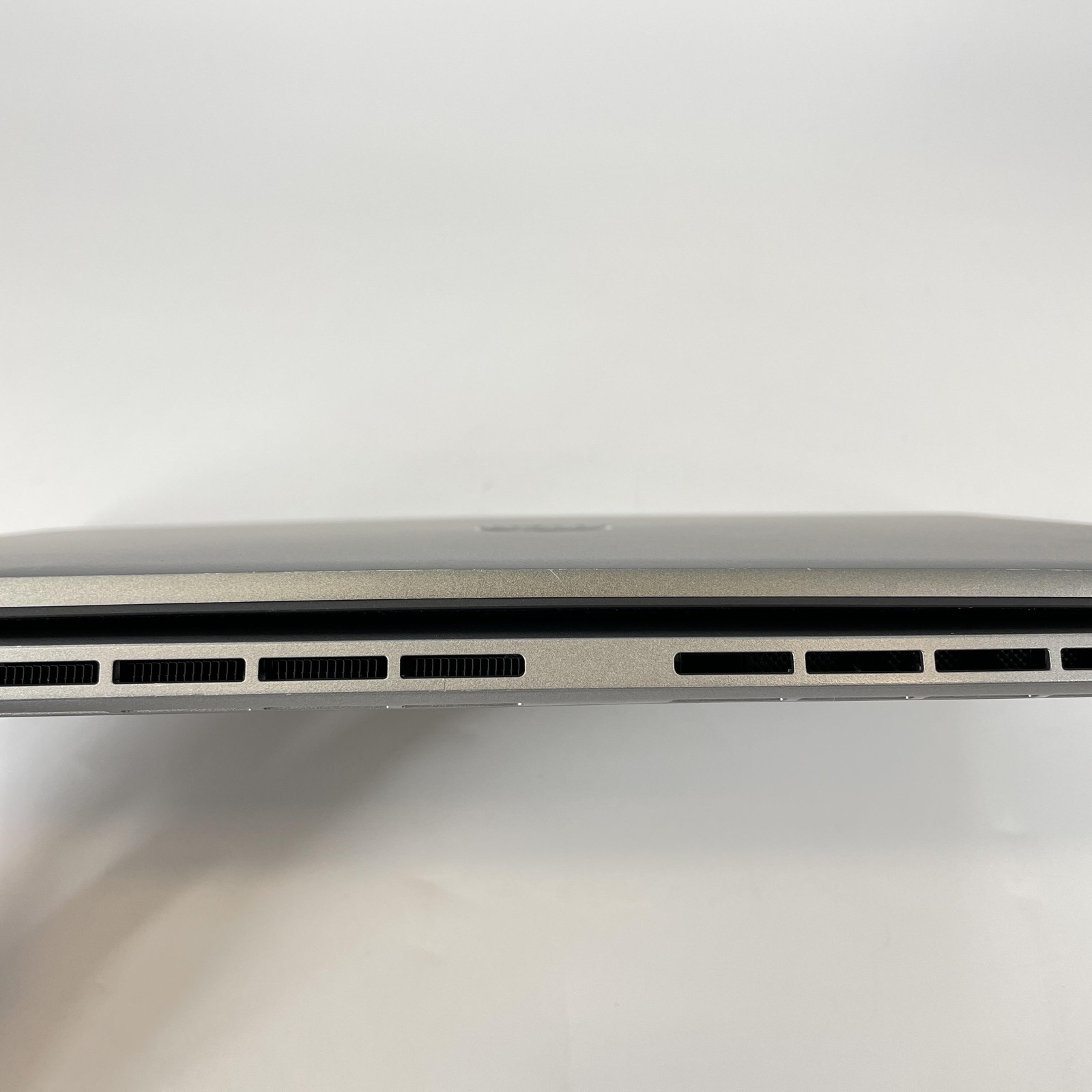Dell Latitude 7450 14 FHD+ TOUCH 2.1 GHz Ultra 7 165U 32GB 512GB – GOOD