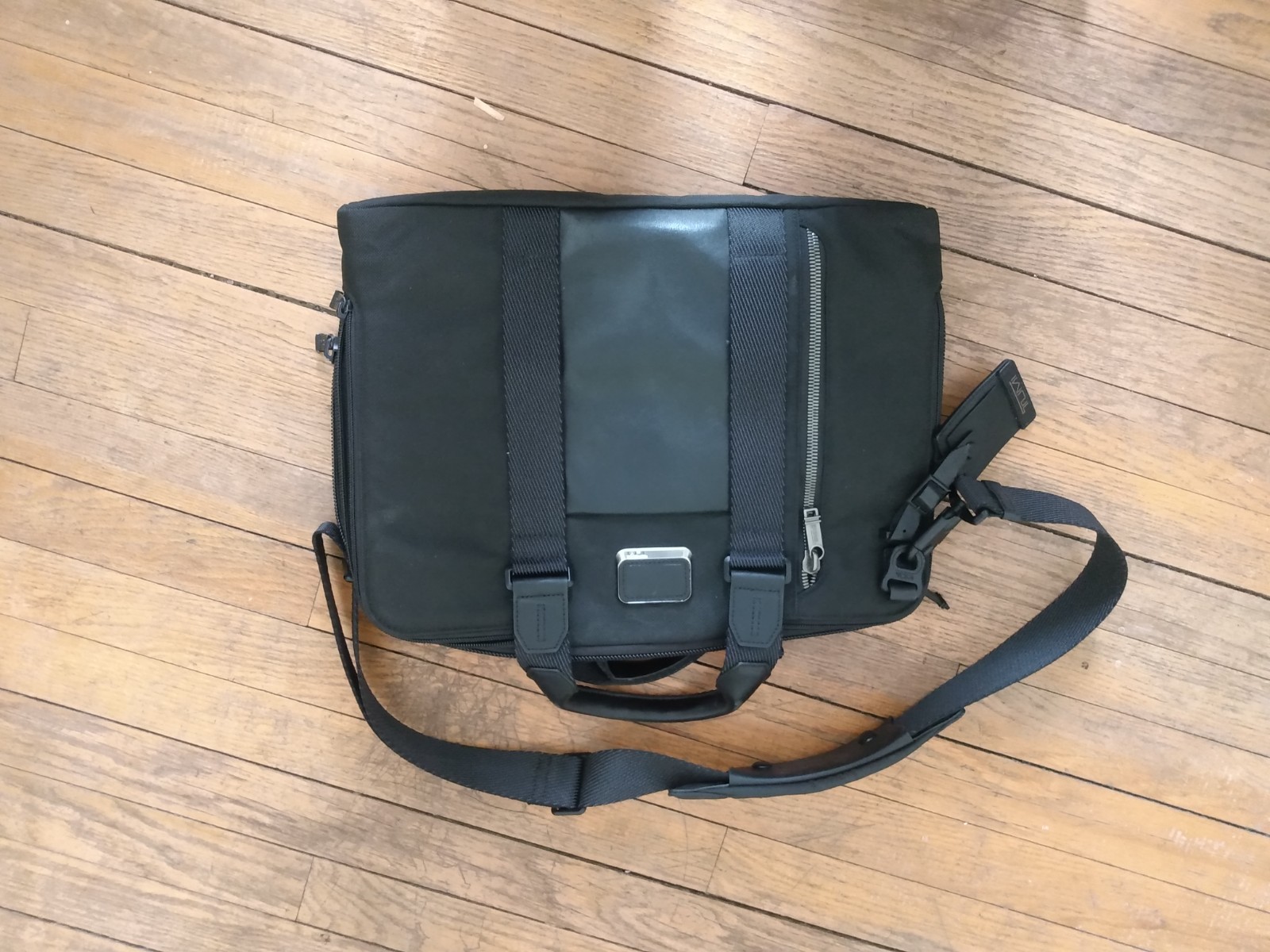 Dell Latitude E6430 – intel Core I5 3rd gen – NO RAM/HDD/BATT – Power issue