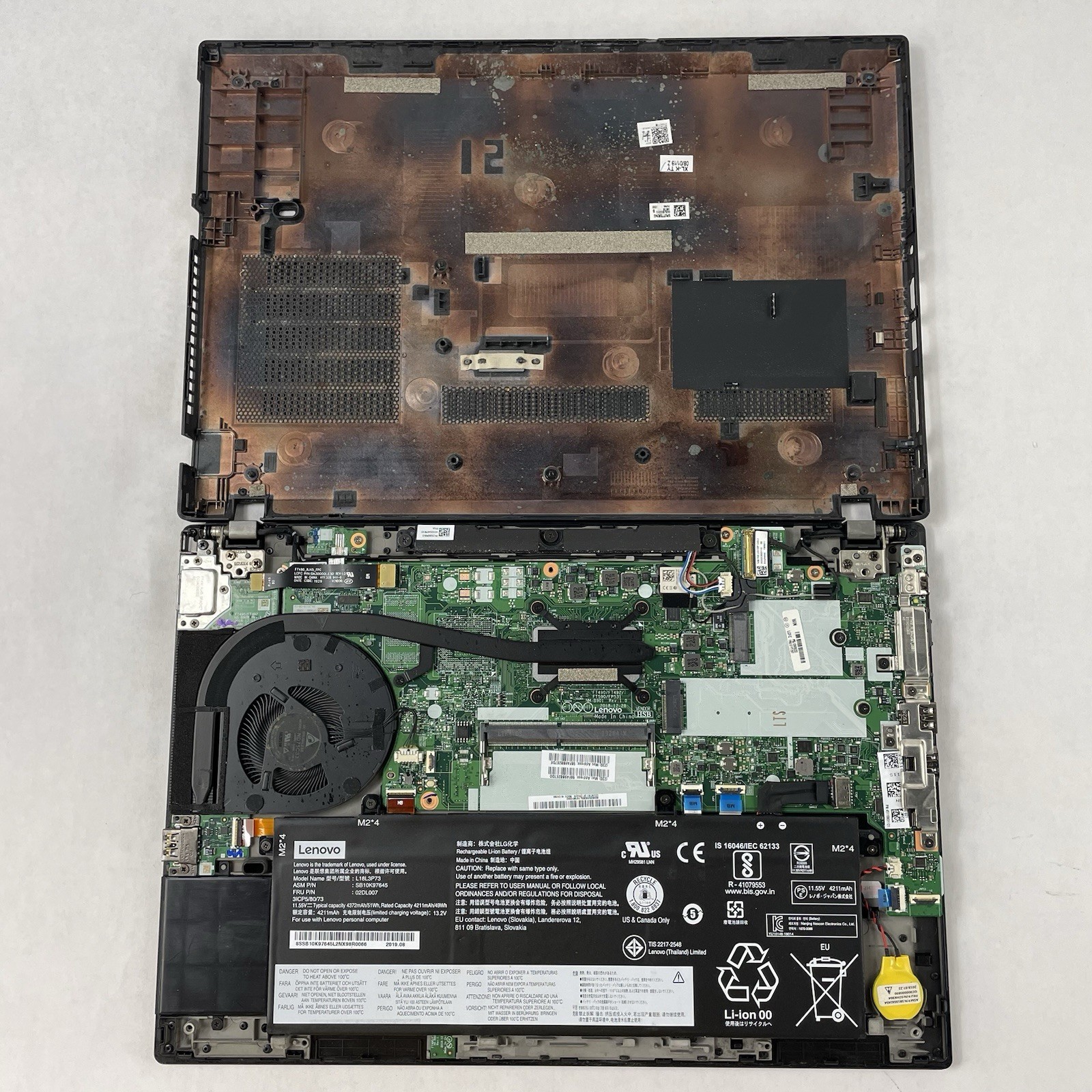 Lenovo ThinkPad T490 14″ i5-8365U 1.60 GHz 8 GB RAM No SSD/OS/AC – Bad Hinge