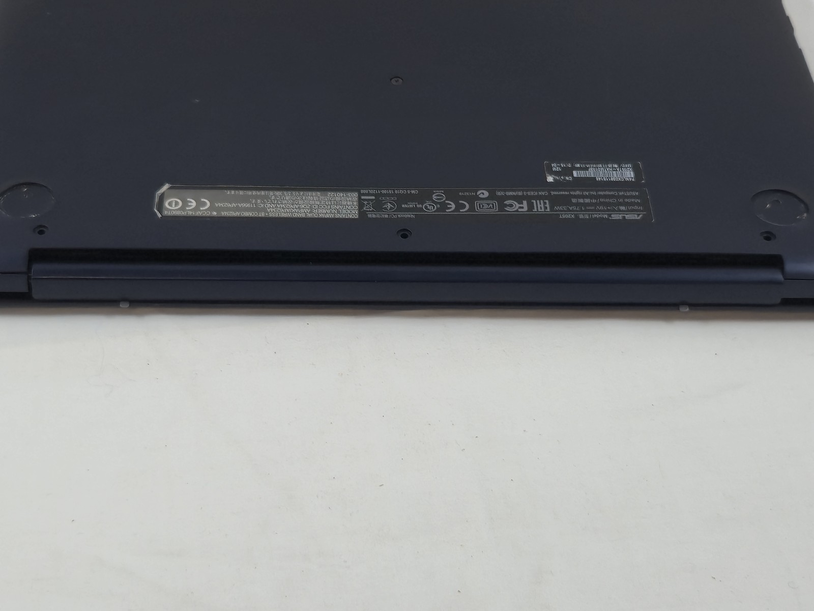 ASUS X205TA 11.6″ Intel Atom 2GB RAM 32GB eMMC Windows 8.1 Laptop *Parts Only*