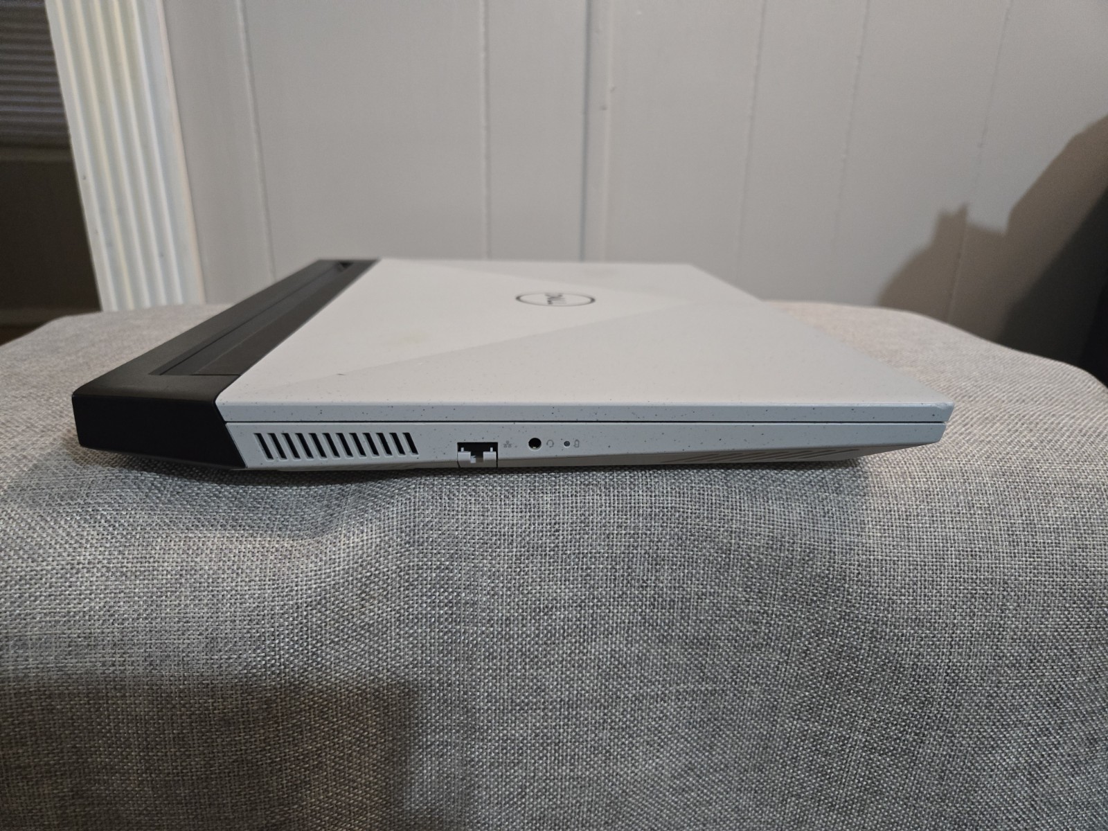 Dell G Series 15.6in Gaming Laptop Ryzen 5 6000 8GB SSD RTX Gray