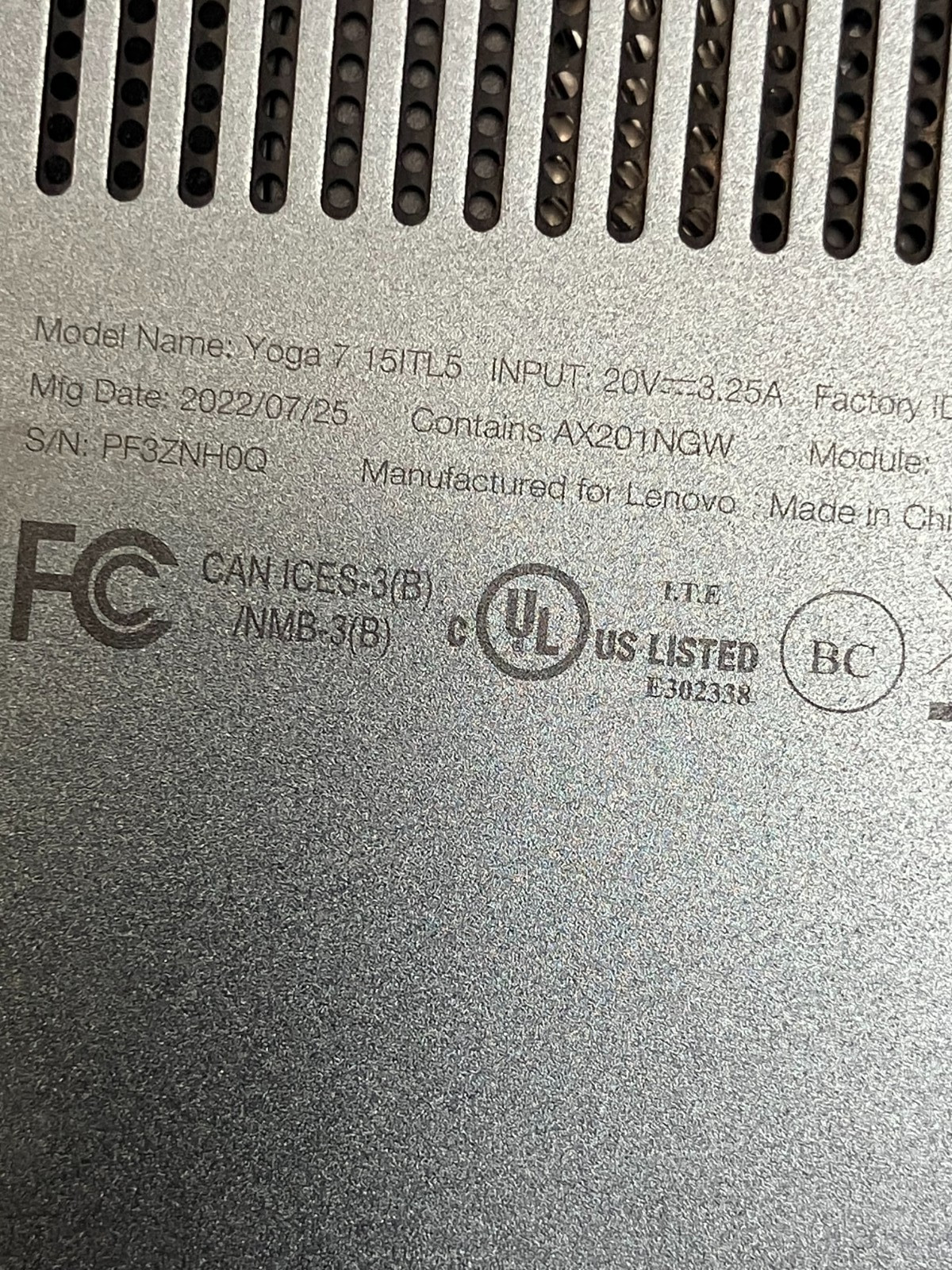 Lenovo Yoga 7-15ITL5 15.6″ i5 11th gen, NO mem, No HD, FOR PARTS.