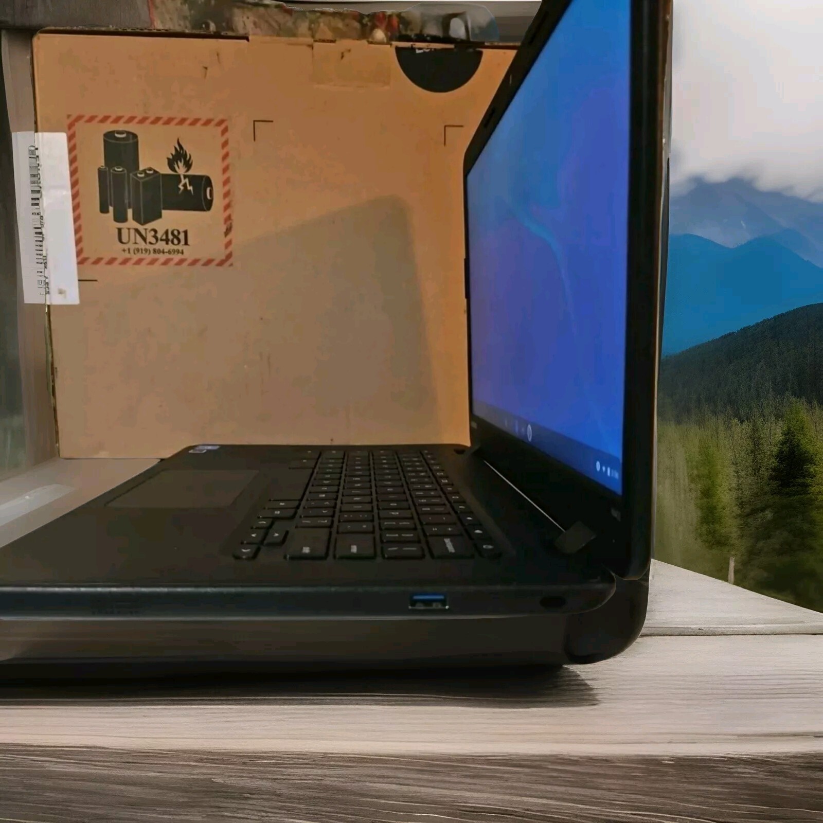 Lenovo N42-20 Chromebook – 14″ – Intel N3060 @ 1.60GHz 4GB RAM 32GB SSD – GOOD