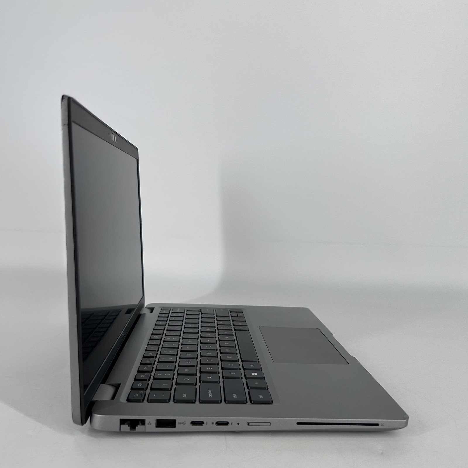 Dell Latitude 5440 14 2023 Gray FHD 1.6 GHz i5-1345U 16GB 256GB SSD Good