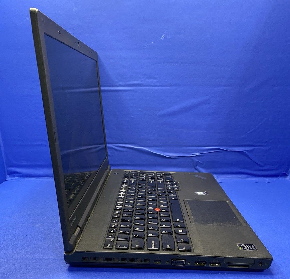 Lenovo ThinkPad T540p Core i5-4300M @ 2.60GHz 8GB RAM 256GB SSD Windows 11 Pro.