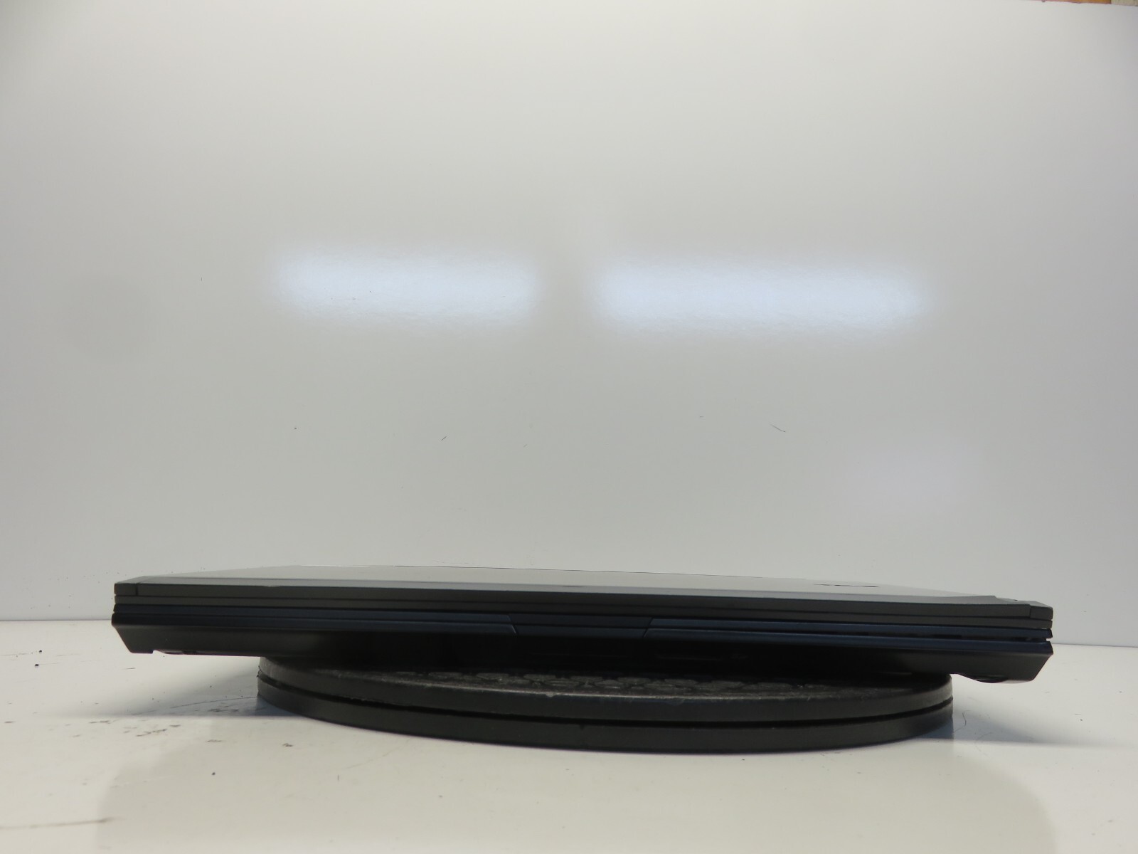 Dell Latitude E6400 Intel Core 2 Duo 2.53GHz 1 GB NO HDD No Batt