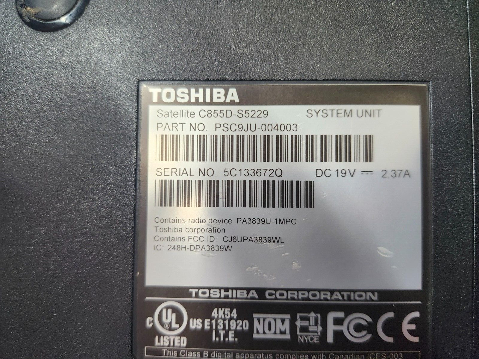 Toshiba Satellite C855D-S5229 AMD E1-1200 1.40GHz 4GB RAM 240GB SSD