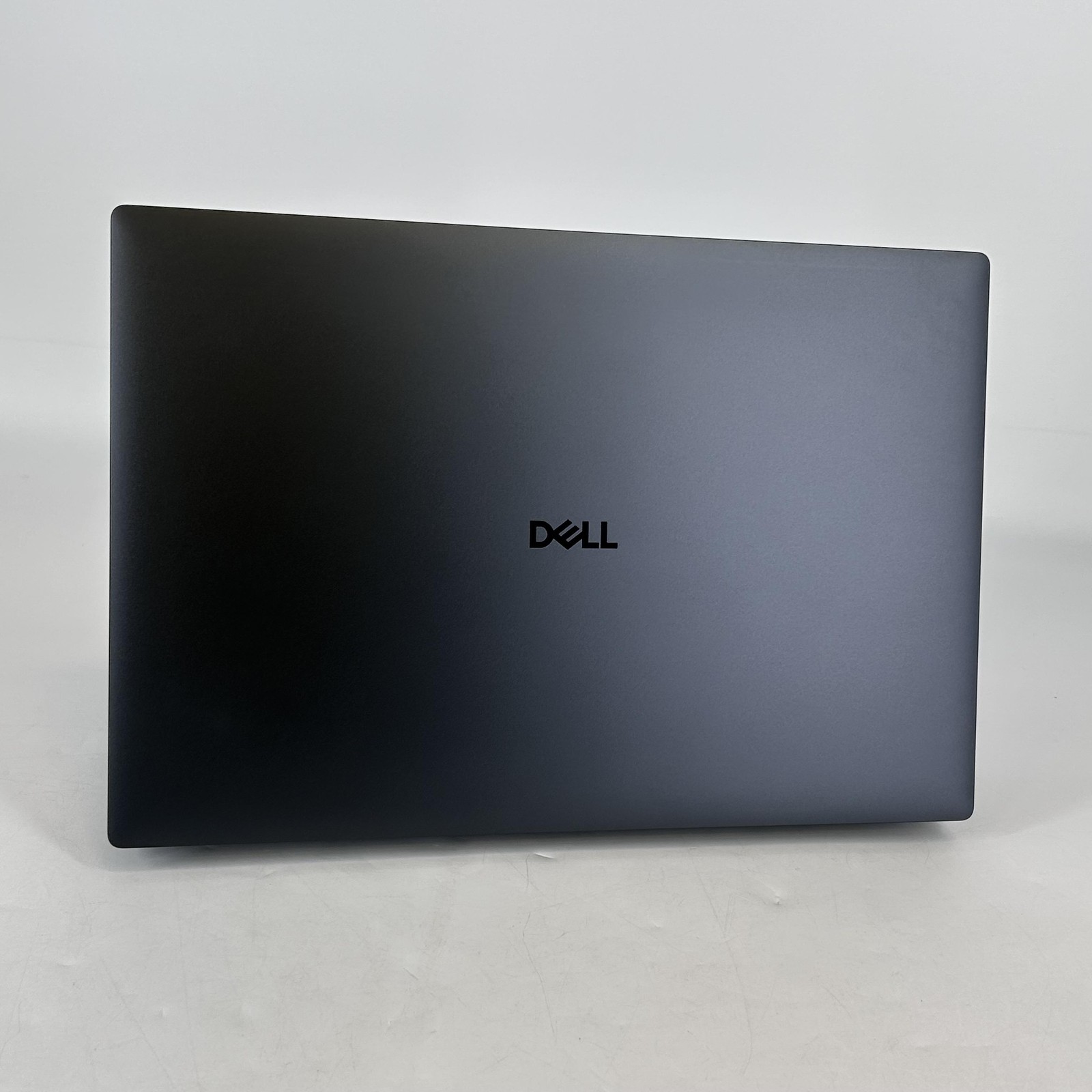 Dell Pro Max 16 Premium MA16250 FHD+ Ultra 7 265H 32GB 1TB SSD RTX PRO 2000