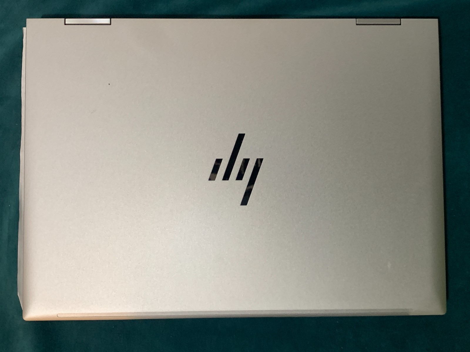 HP Elite x360 830 G10 2-in-1 13.3″ | 1.60GHz i5-1345U | 16GB LPDDR5 | 256GB SSD