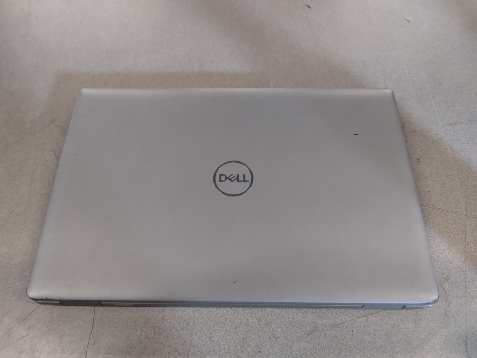 Dell*Precision*3560**intel*i5-1135G7*16GB*DDR4*Iris*Xe*Graphics*No*HD*No*OS