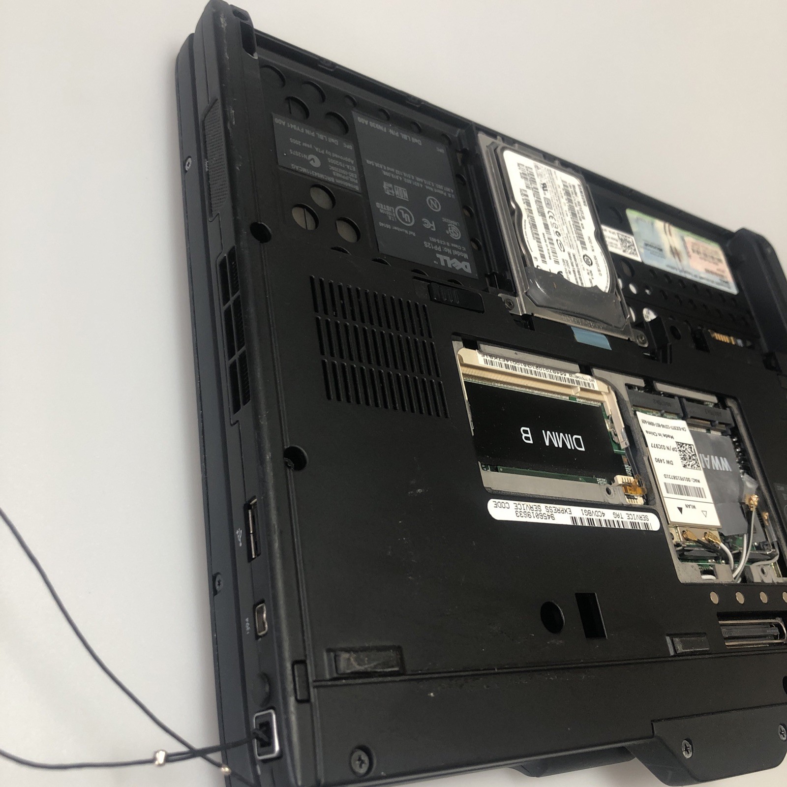 Dell Latitude XT 12.1” Laptop Intel Core 2 Duo PP12S Laptop Scraps/Salvage