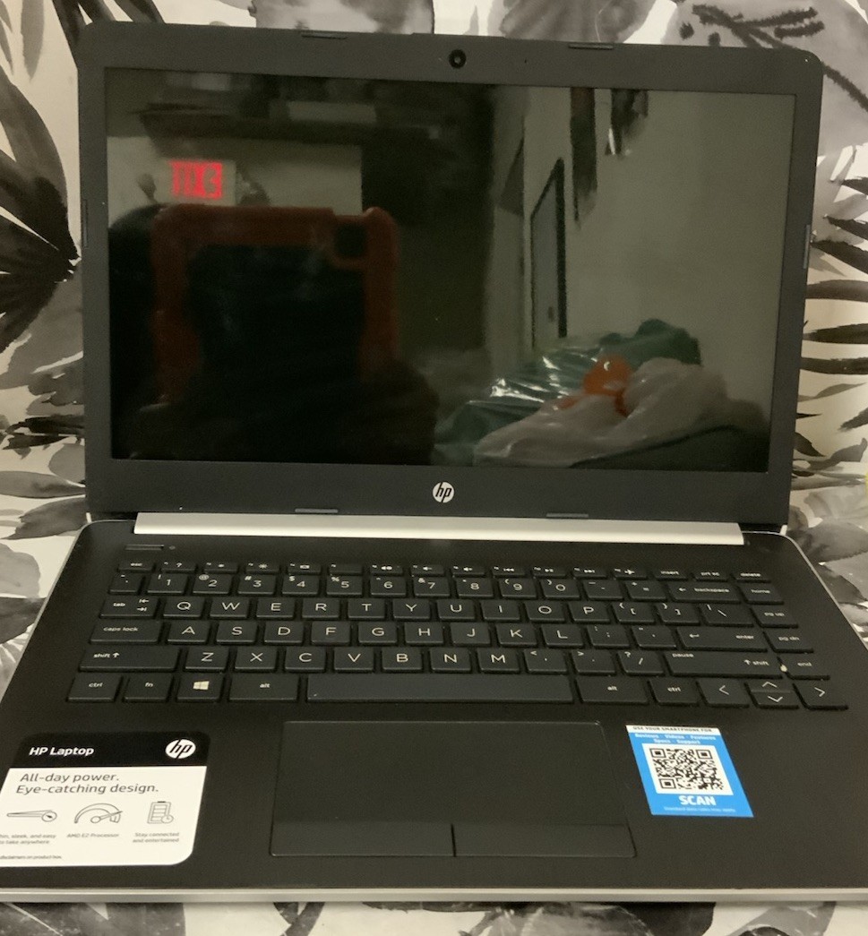 ➿ HP 14-cm0012nr 14″ Laptop 4GB 32GB AMD 👉FOR PARTS ONLY👈