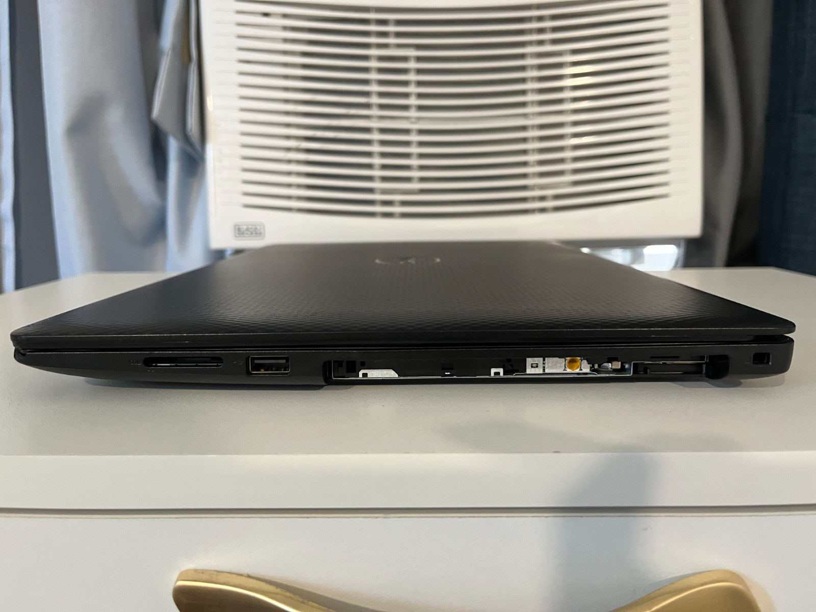 Dell Inspiron 3582 | 19301 Pickup Only | No Charger, RAM, or SSD | Read Details