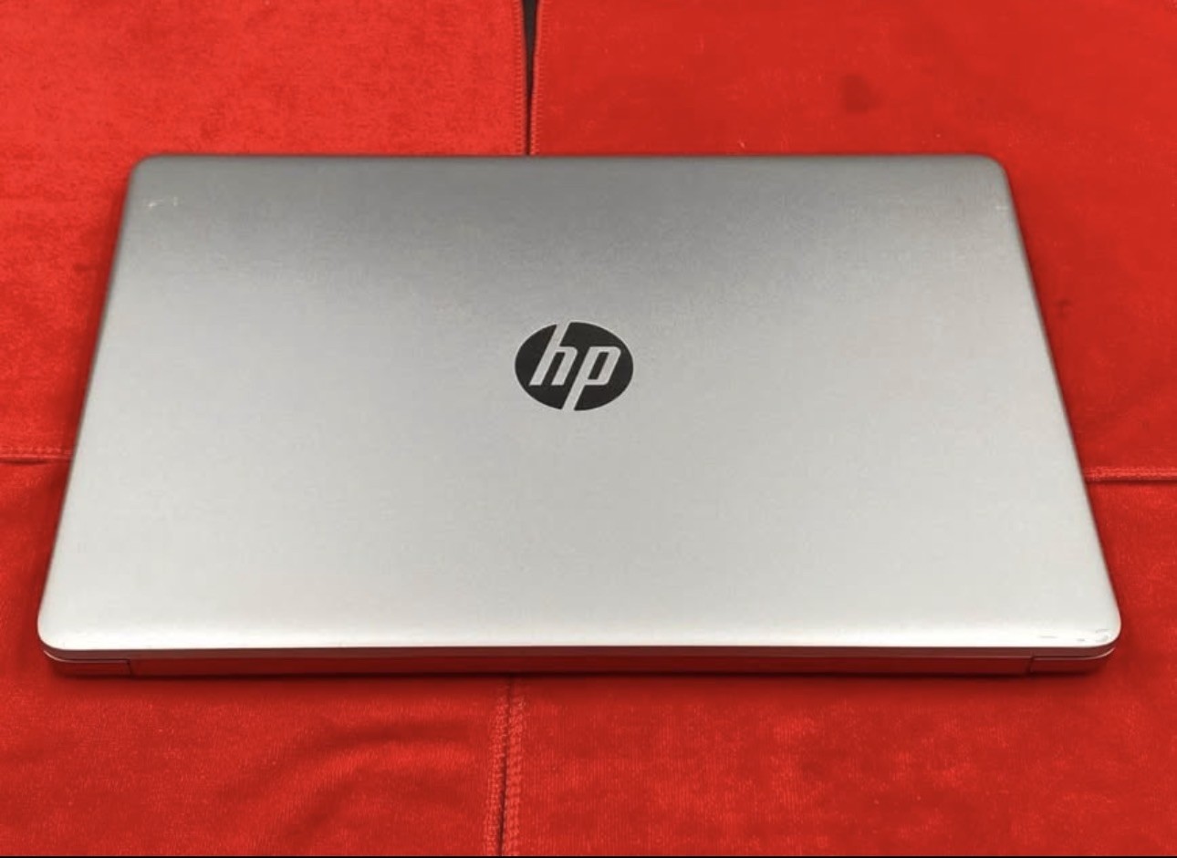 HP 15-ef0023dx TOUCHSCREEN RYZEN 5 3500U 12GB RAM 256GB SSD WIN 11 BATTERY 100%