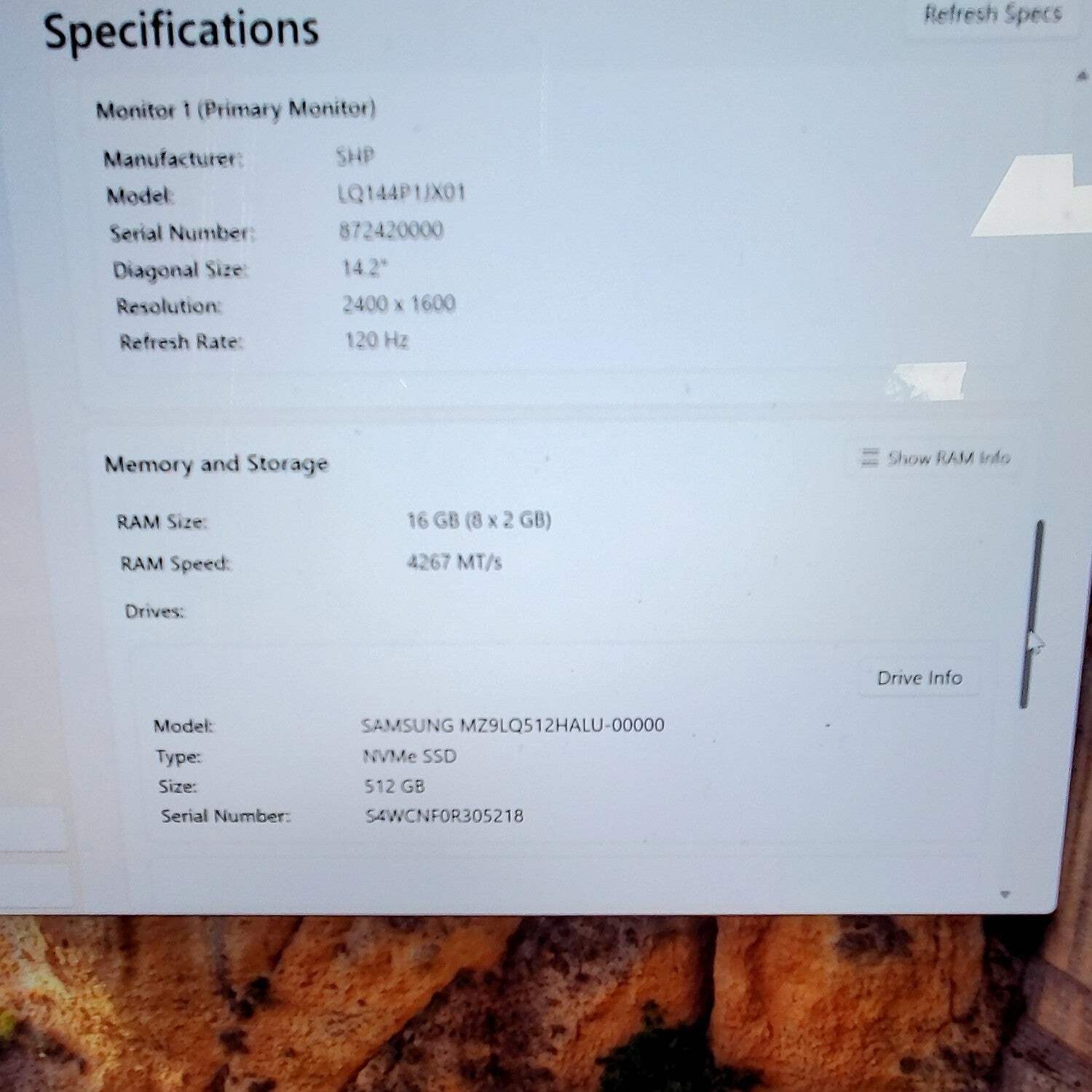 Microsoft Laptop Studio 1 1964 14.4″ i7 3.3GHz 16GB RAM 512GB SSD RTX 3050 Ti