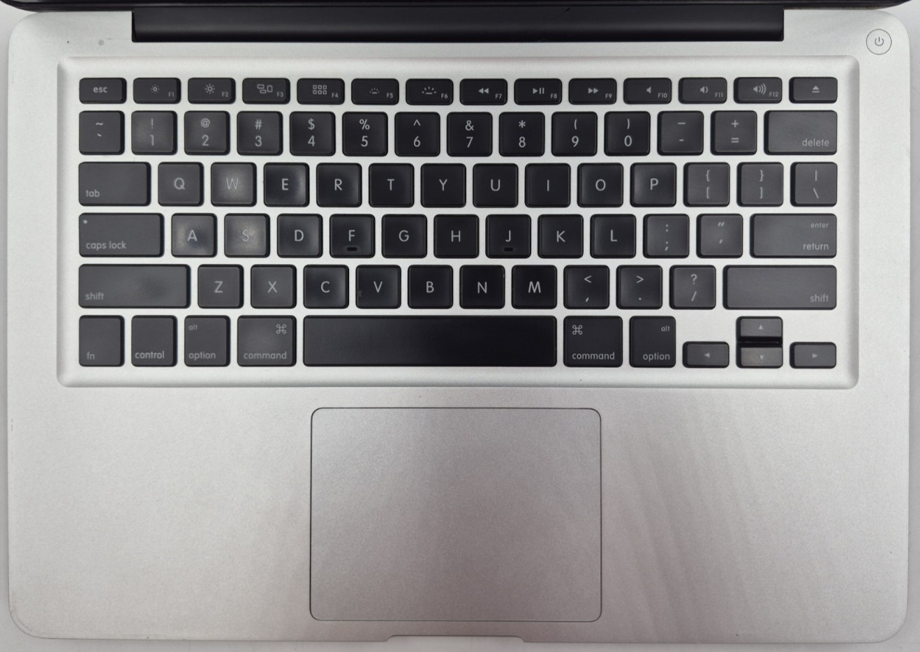 Apple MacBook Pro 13″ Mid 2012 i5-3210M 2.50GHz 4GB RAM 240GB SSD