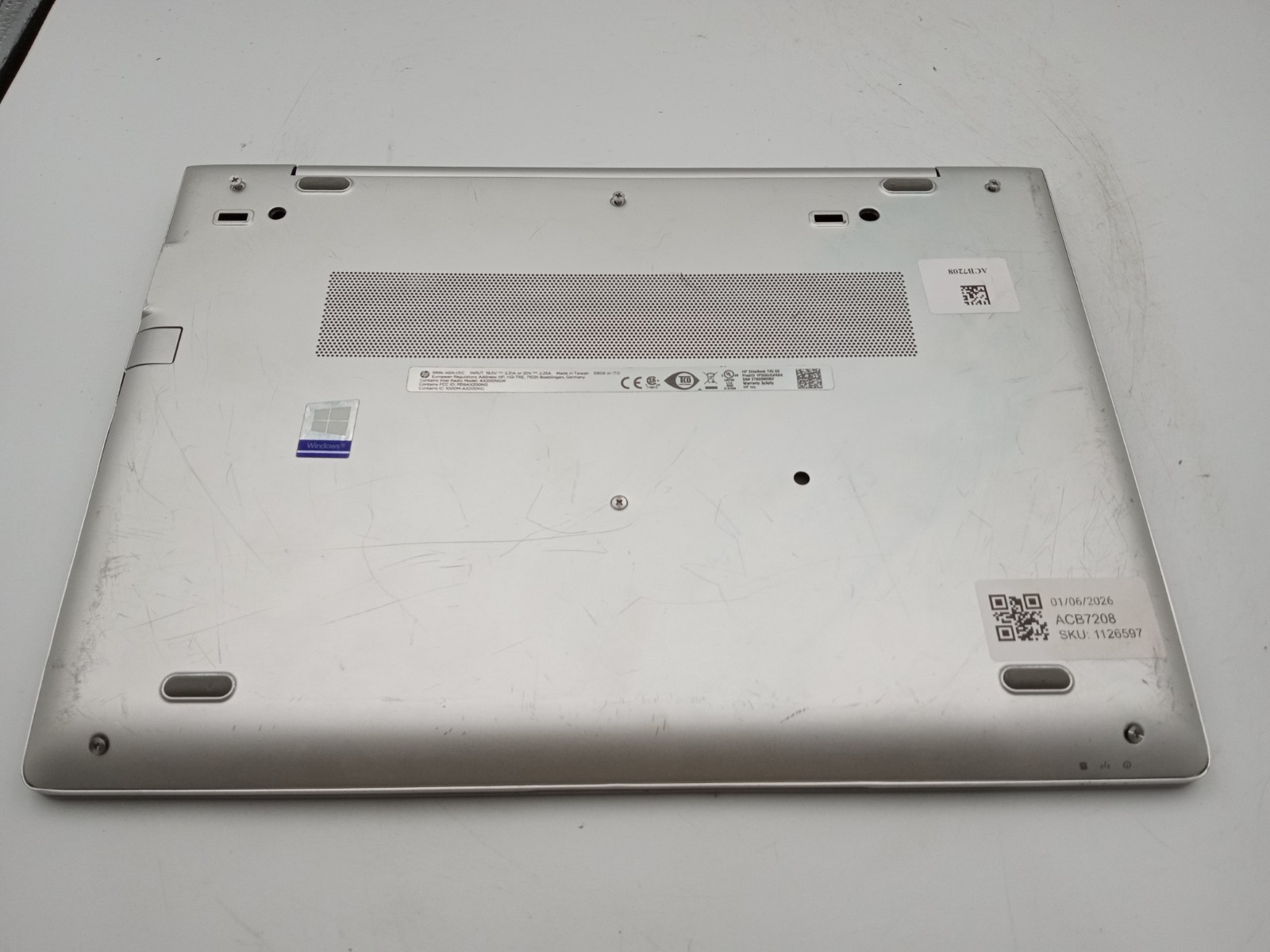 HP EliteBook 745 G6 14″ Laptop AMD Ryzen 5 3500U – LIQUID DAMAGE – READ -RR
