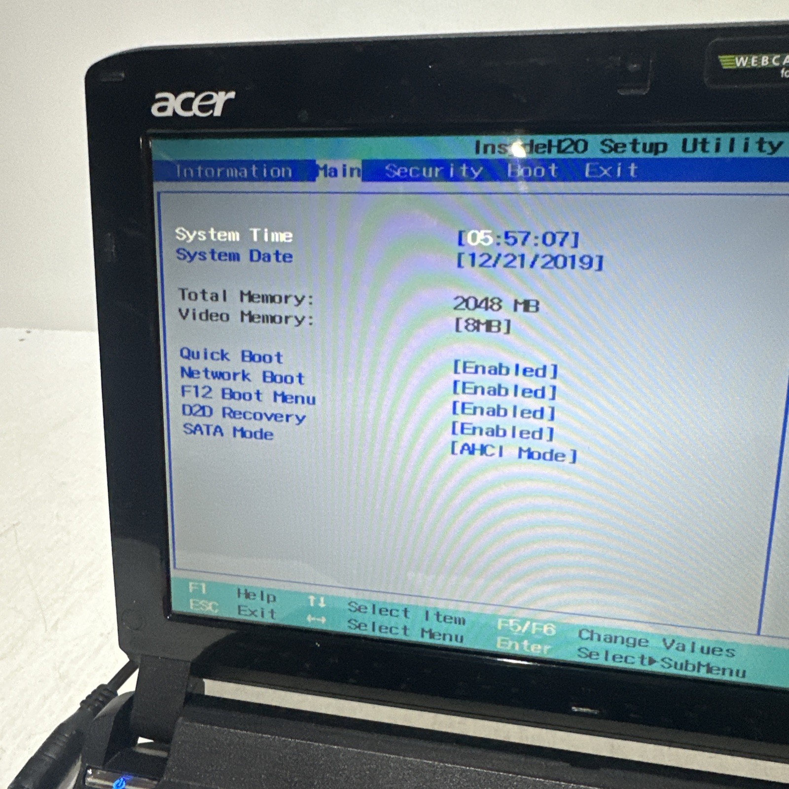 Acer Aspire One Intel Atom N450 2gb Ram No Drives Boots Bios