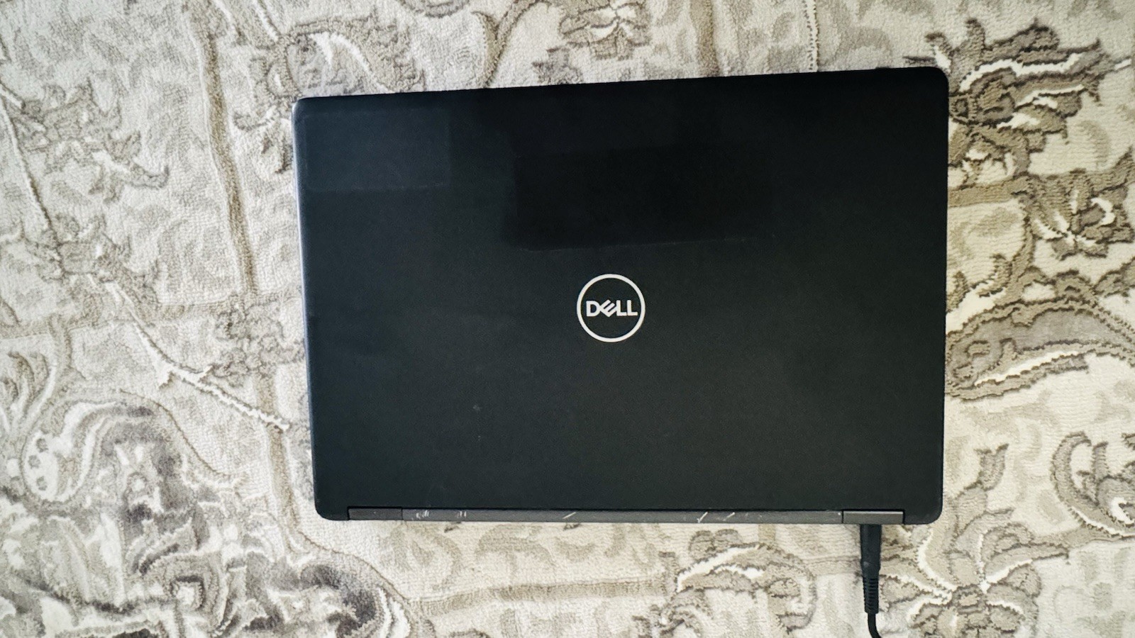 Dell Latitude 5491-Intel i5-8400H ,512 GB SSD,16GB RAM )