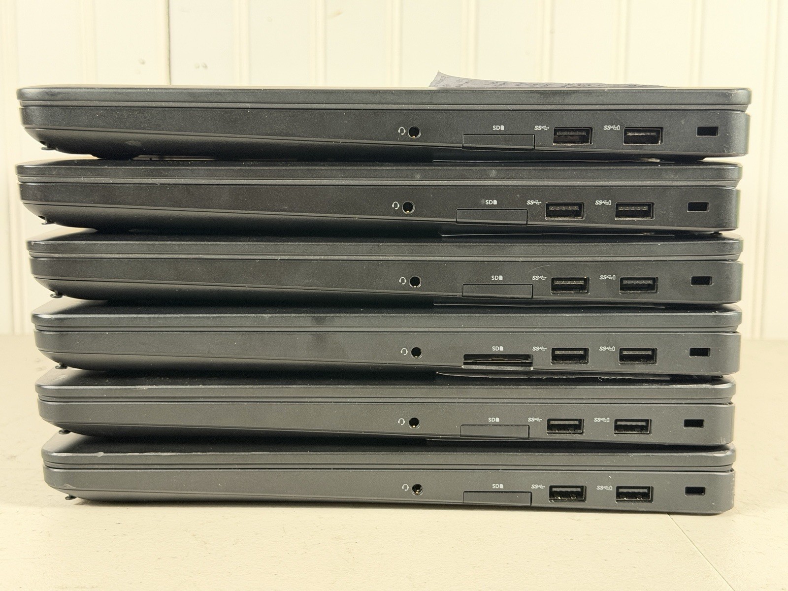 Lot of 6 Dell Latitude E5570 i7 8GB RAM 256GB SSD Radeon R7 Win11P No Chargers