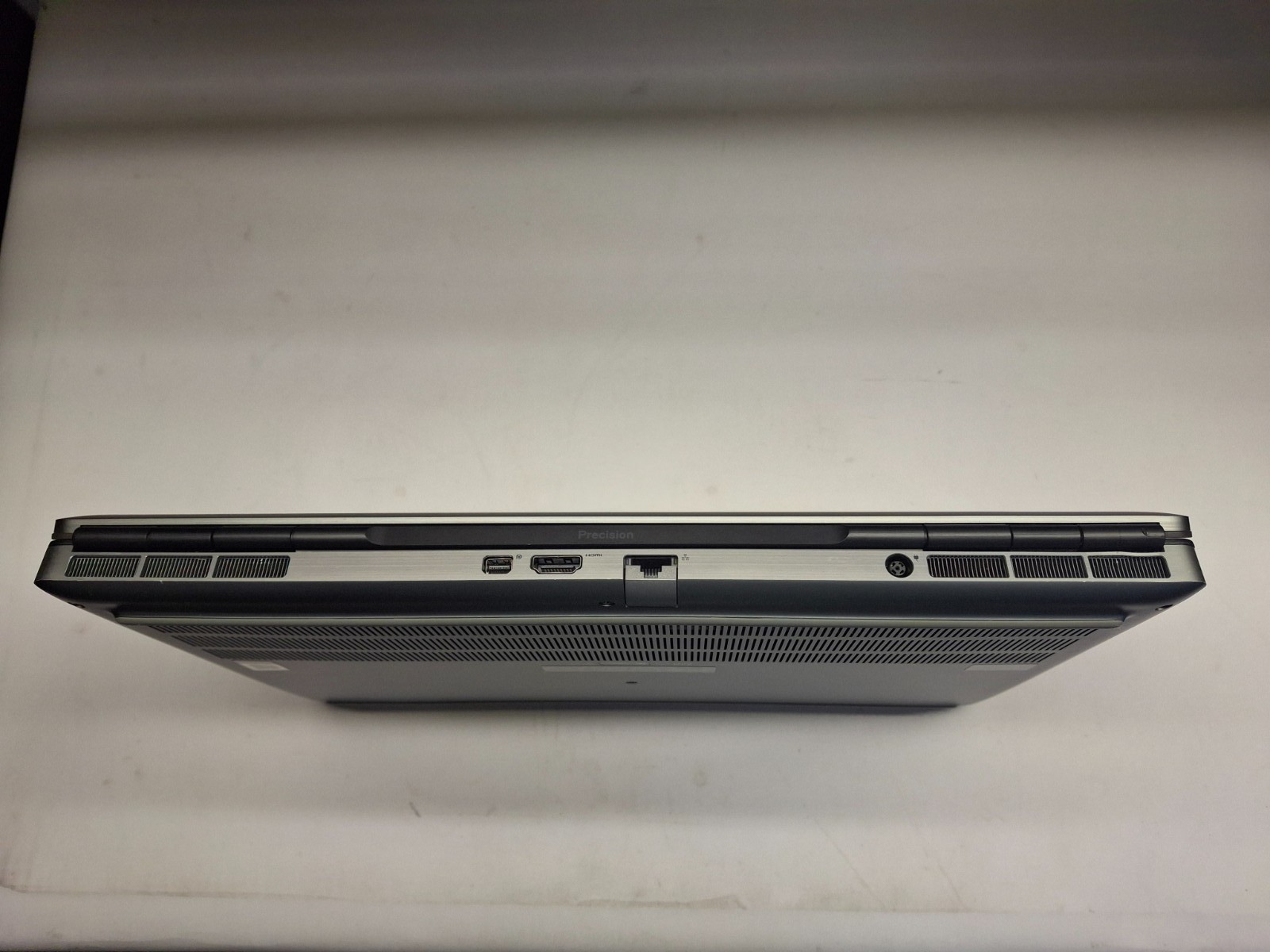 Dell Precision 7550 15.6″ UHD i9-10885H 2.4GHz 32GB 512GB RTX 3000 Win11 Pro