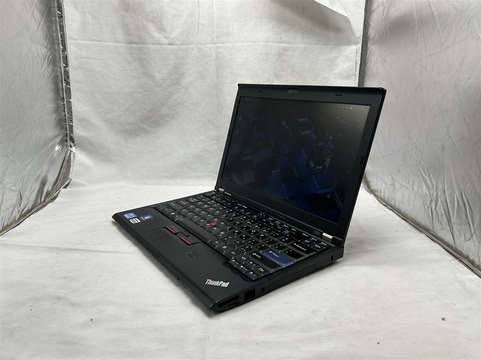 Lenovo ThinkPad x220 12.5″ Laptop Intel i5-2nd Gen 8GB RAM 256GB SSD Kali