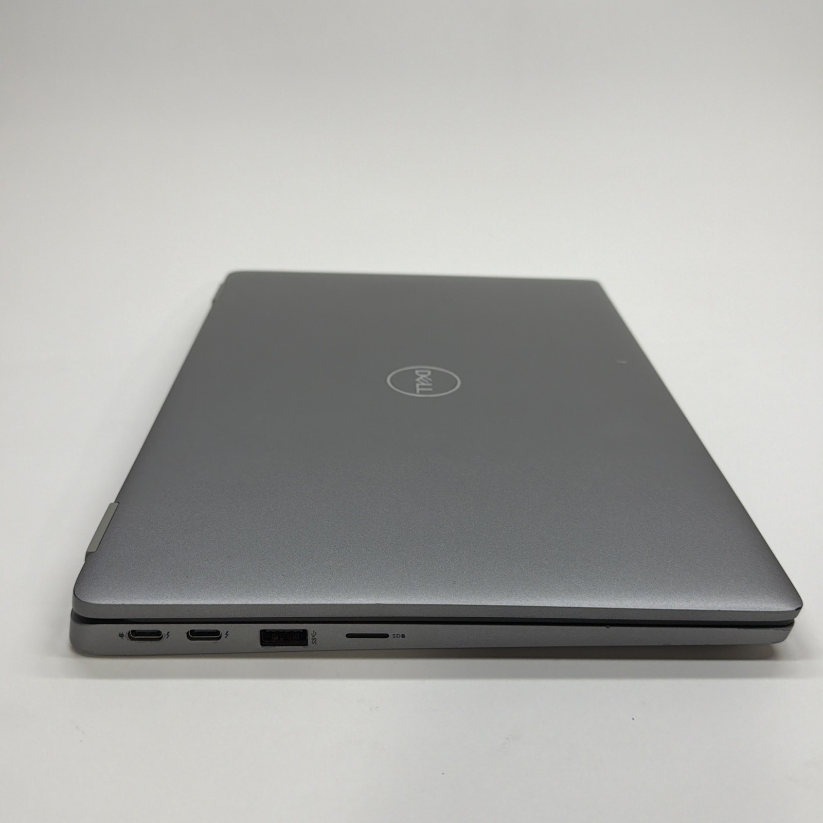 Dell Latitude 5320 13″ i5-1145G7 256GB SSD 16GB RAM 128GB Intel Iris Xe Graphics