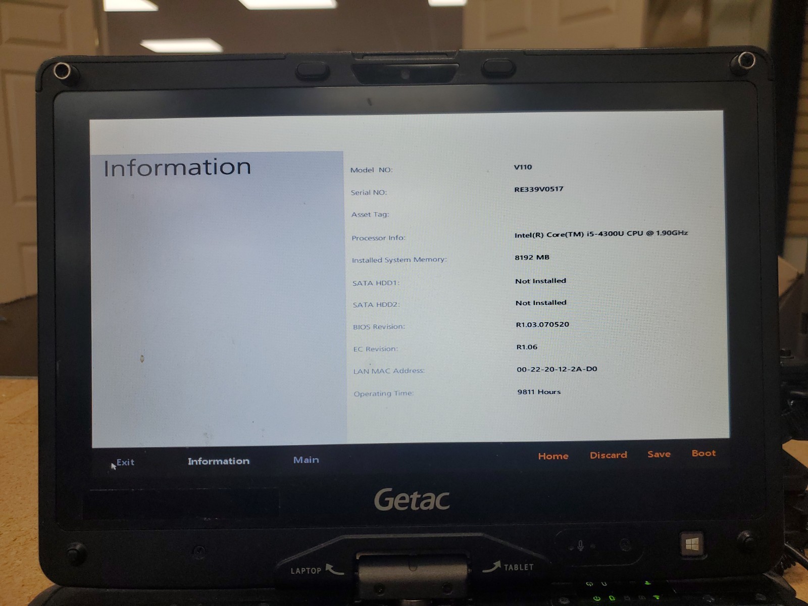 GETAC V110 Laptop Tablet Touch Screen i5-4300U 1.90GHz 8gB No HDD 9811hrs