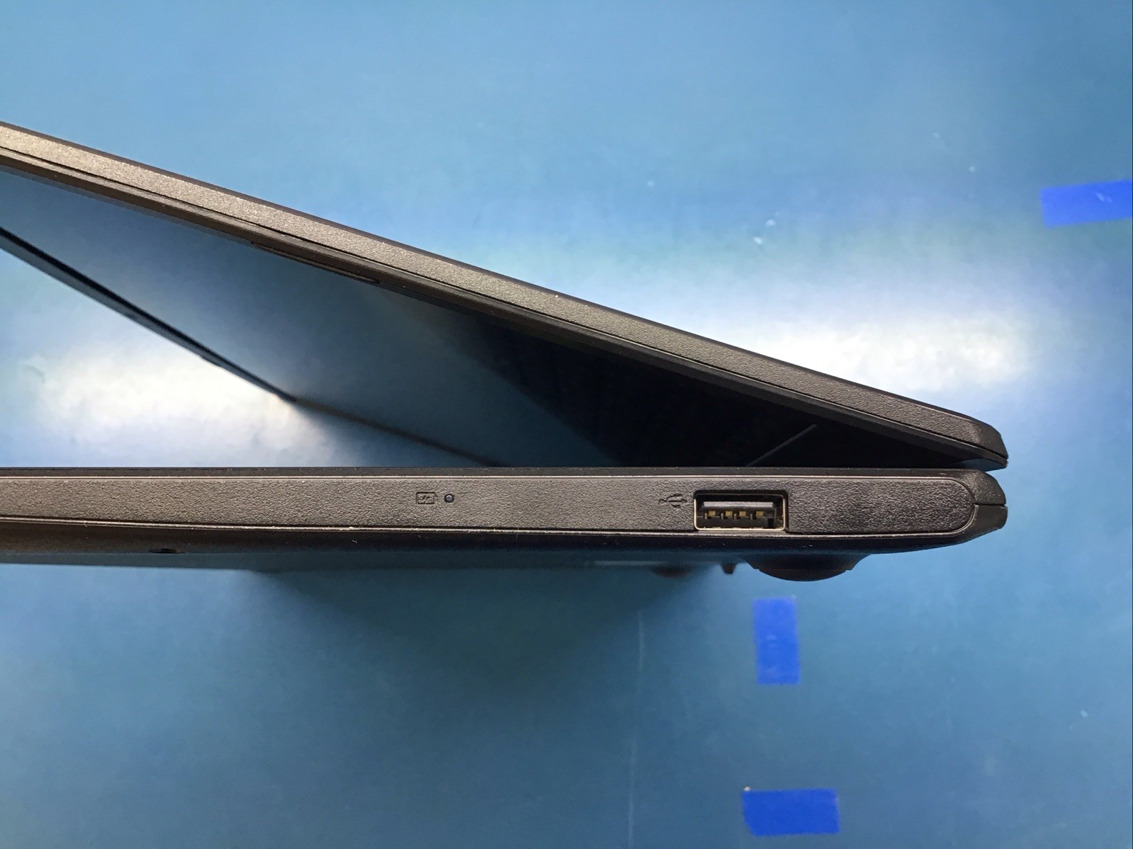 ASUS E410M 14”, Celeron N4020 1.10GHz, 4GB RAM, 64GB eMMC, ChromeOS Flex, *READ*
