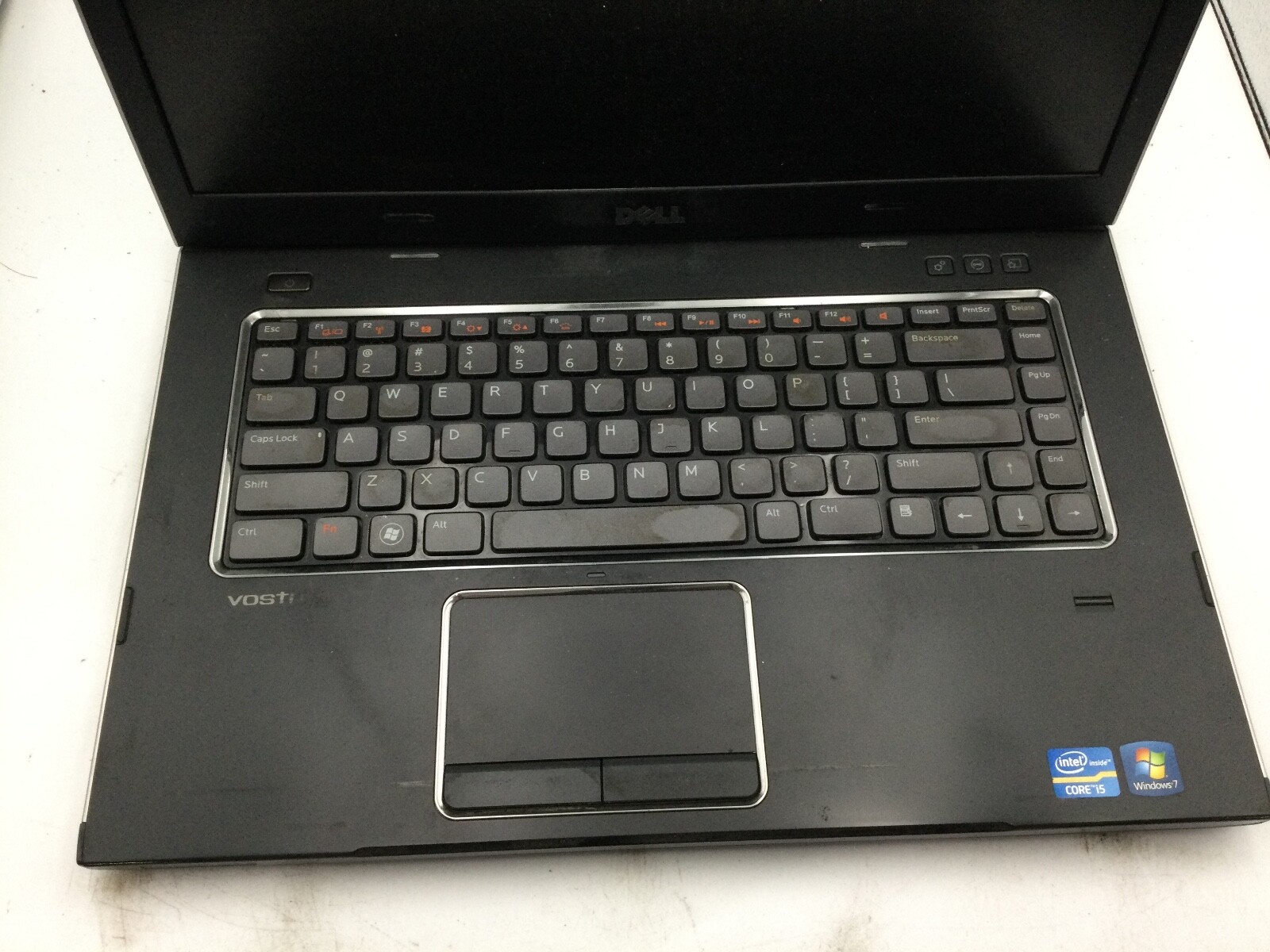 DELL VOSTRO 3550 – FOR PARTS – DRILLED MOBO – NO OS – NO RAM – NO HDD – 15″ = BB